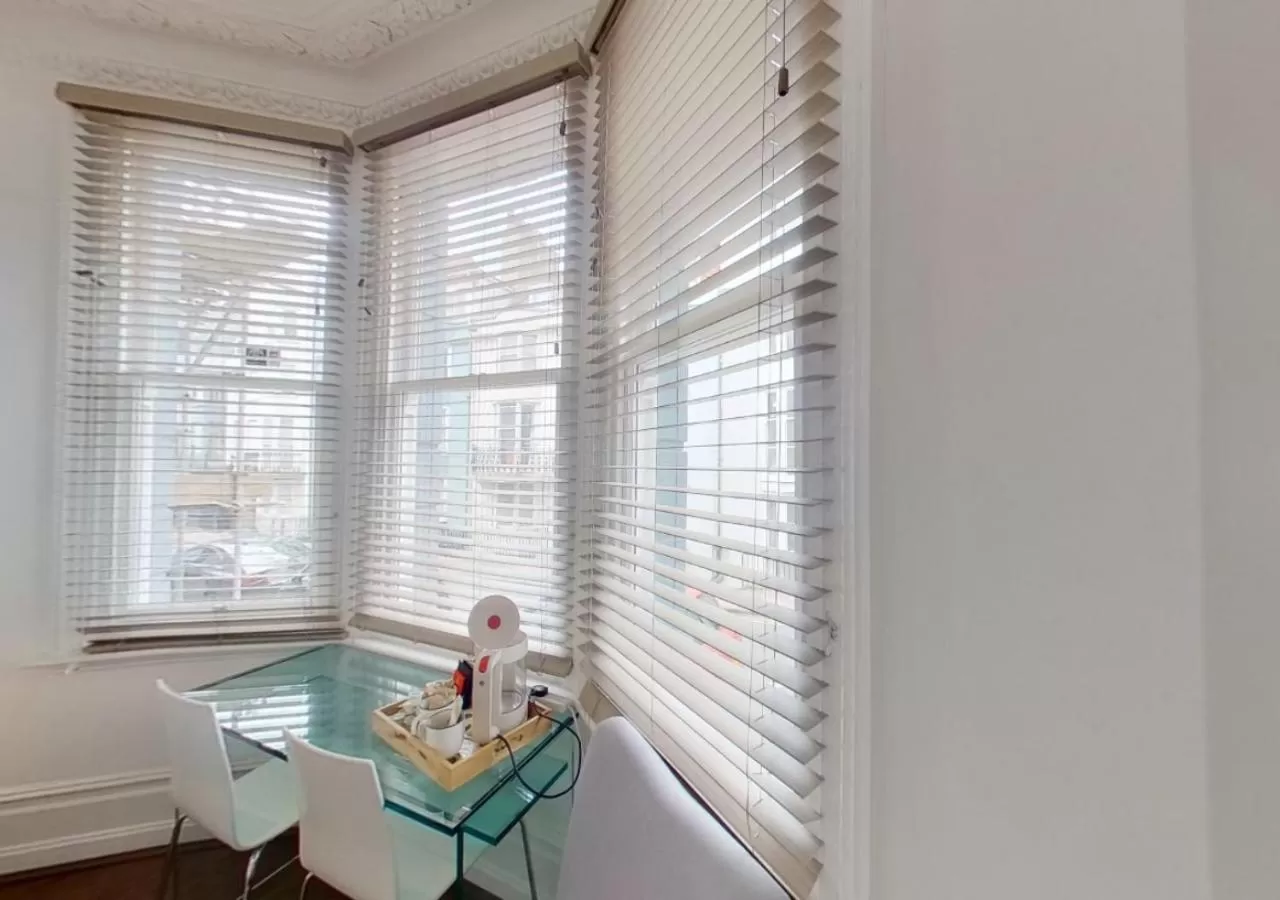 Coffee/tea facilities in Hotel Nineteen