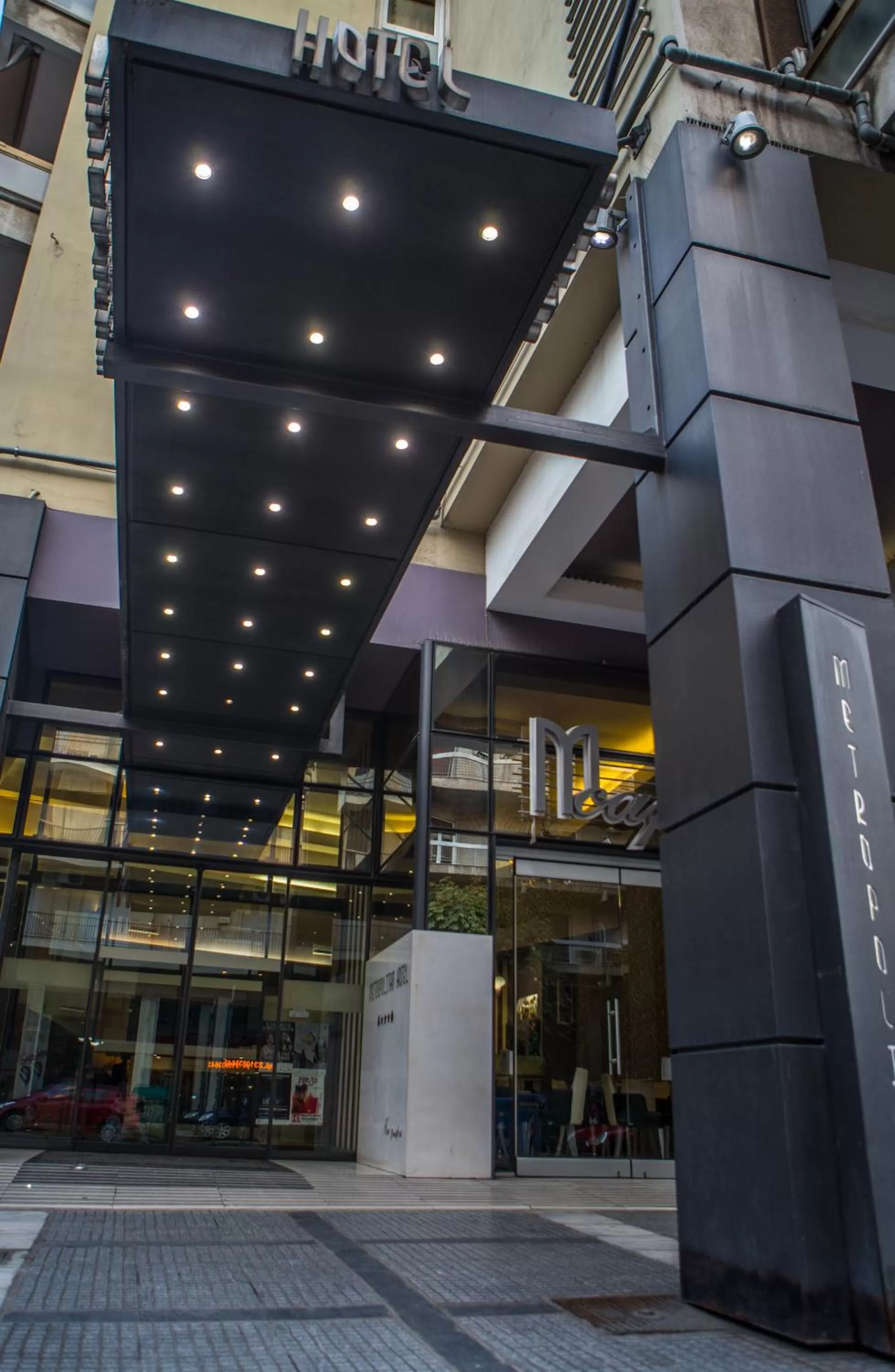 Property building in Metropolitan