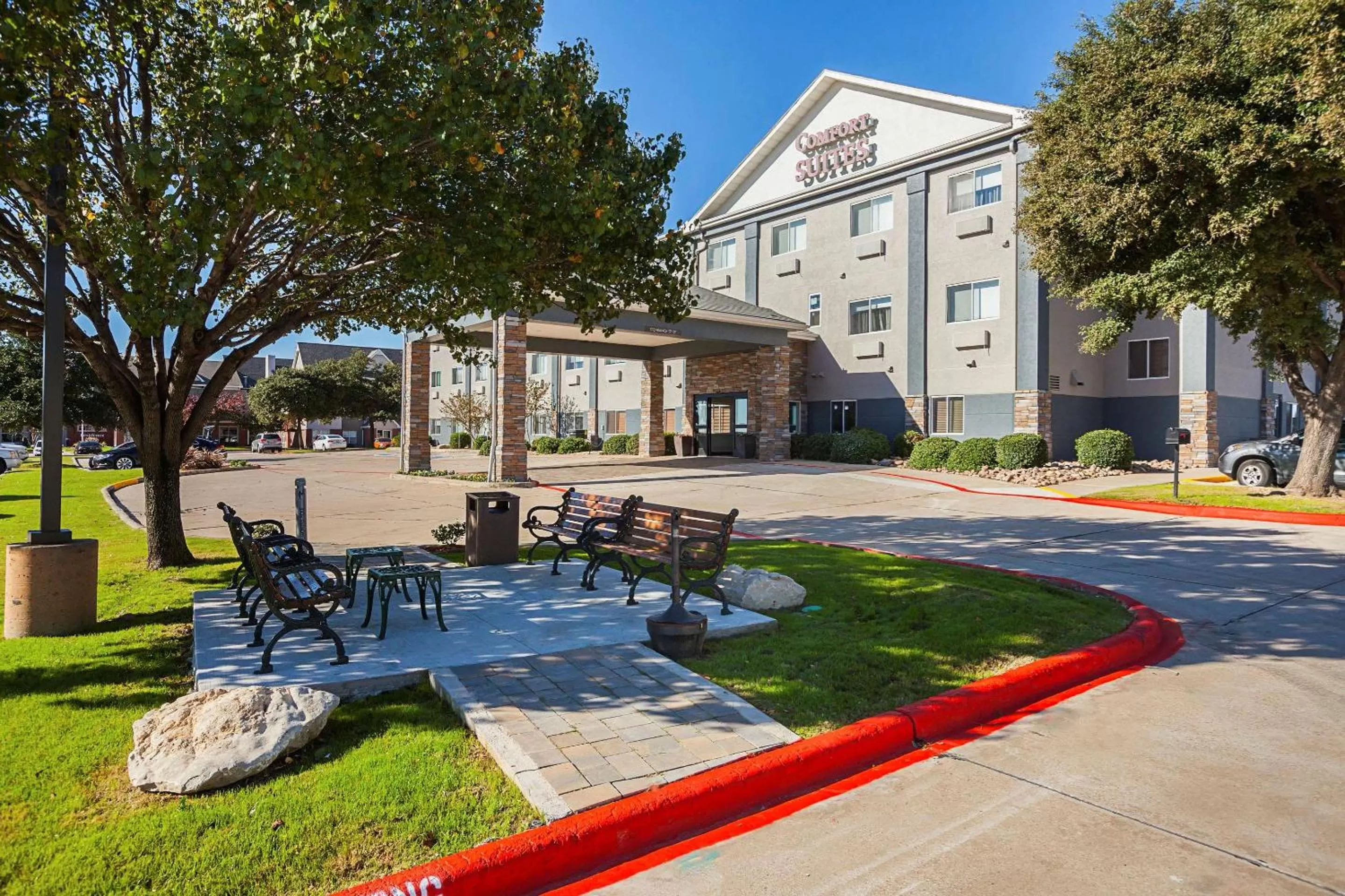 Comfort Suites Lewisville - Dallas