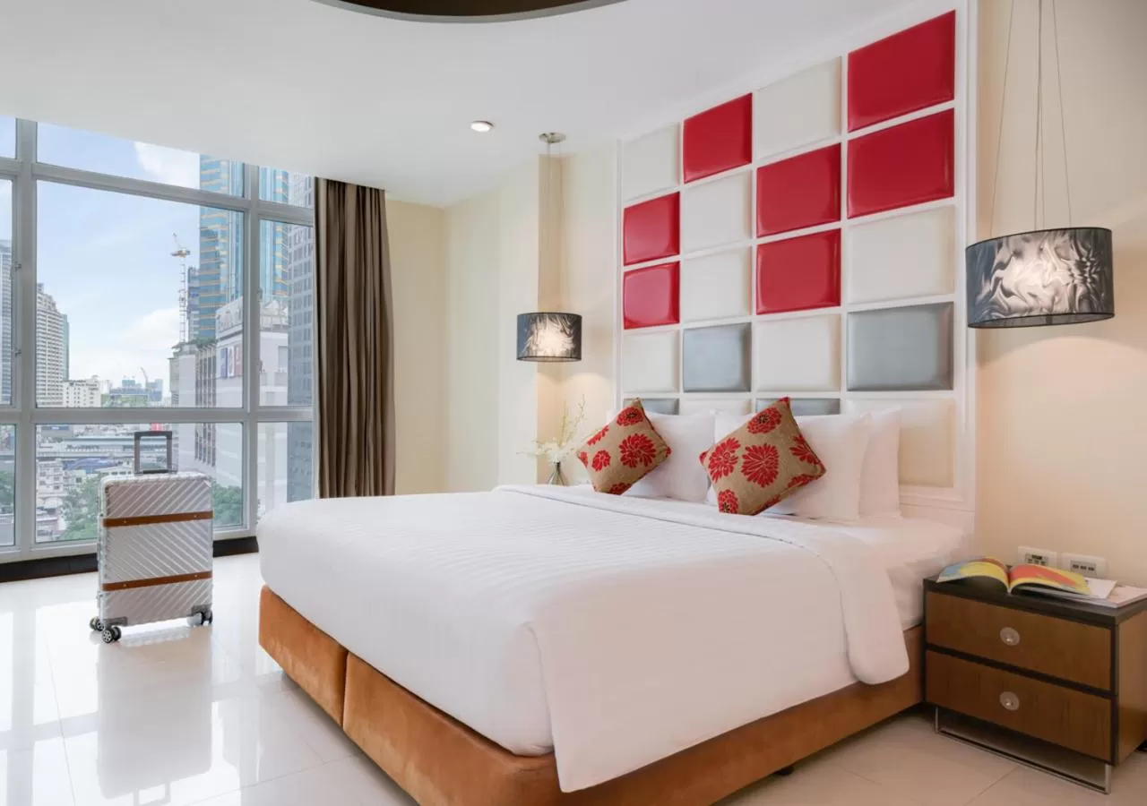 Bedroom, Bed in FuramaXclusive Asoke, Bangkok