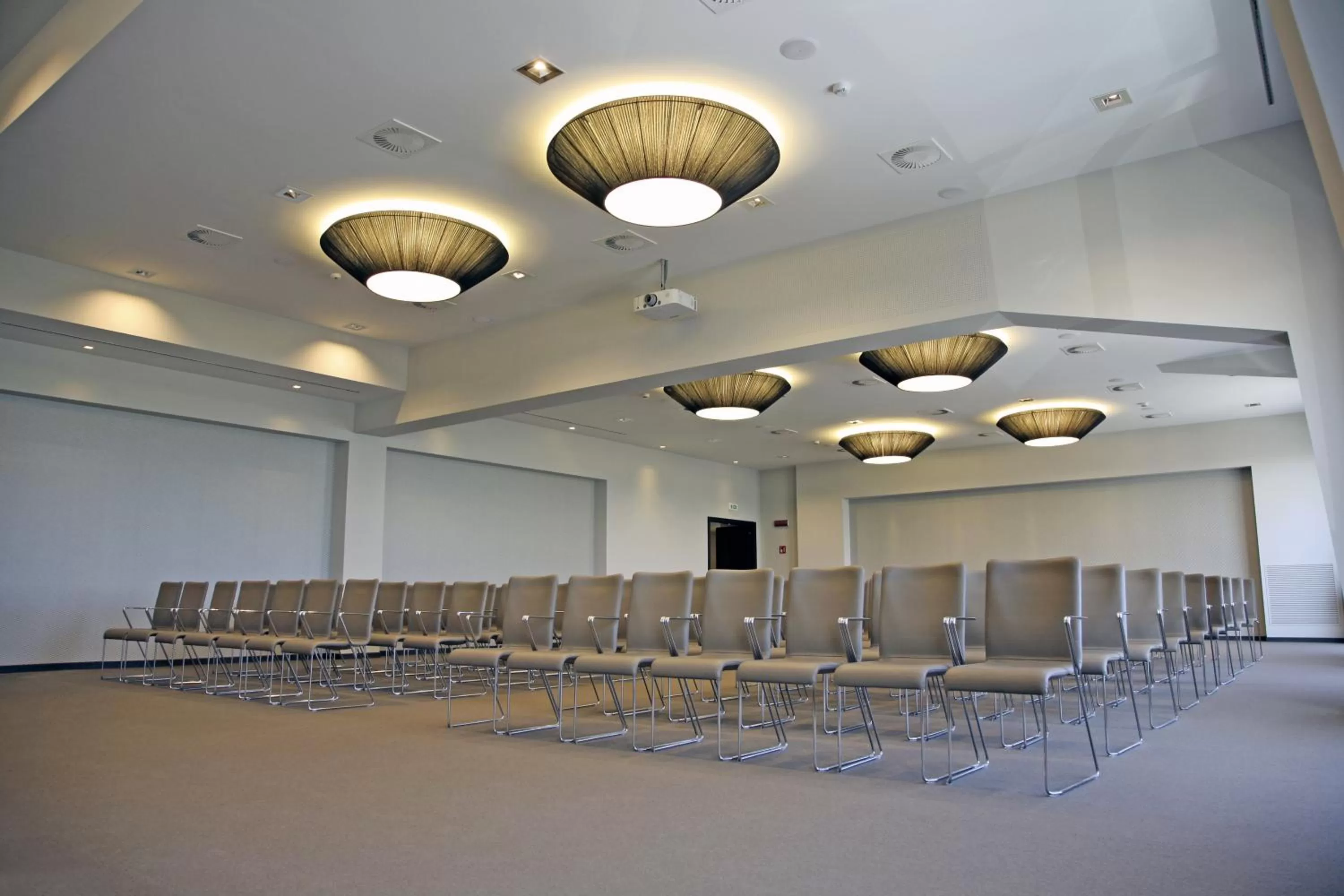 Business facilities in Ego Hotel