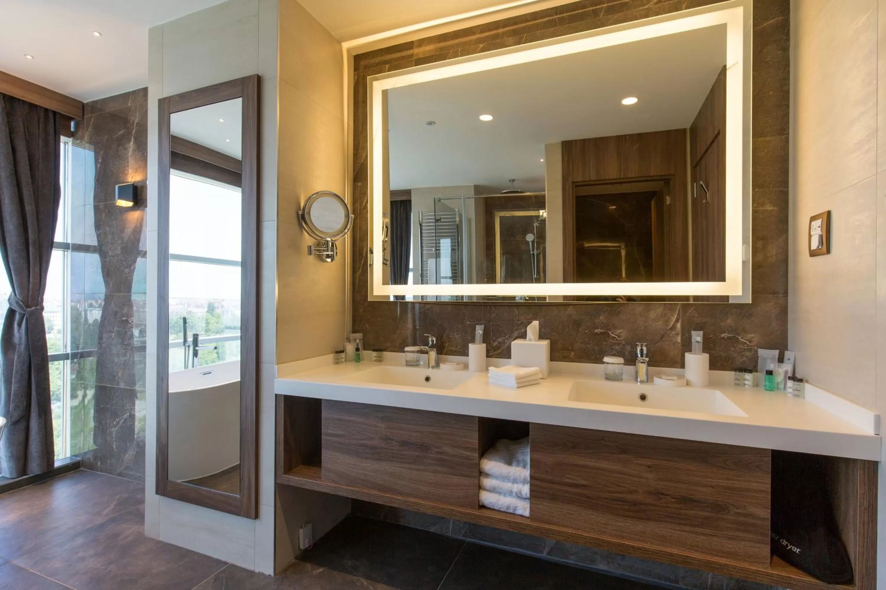 Bathroom in Sheraton Novi Sad