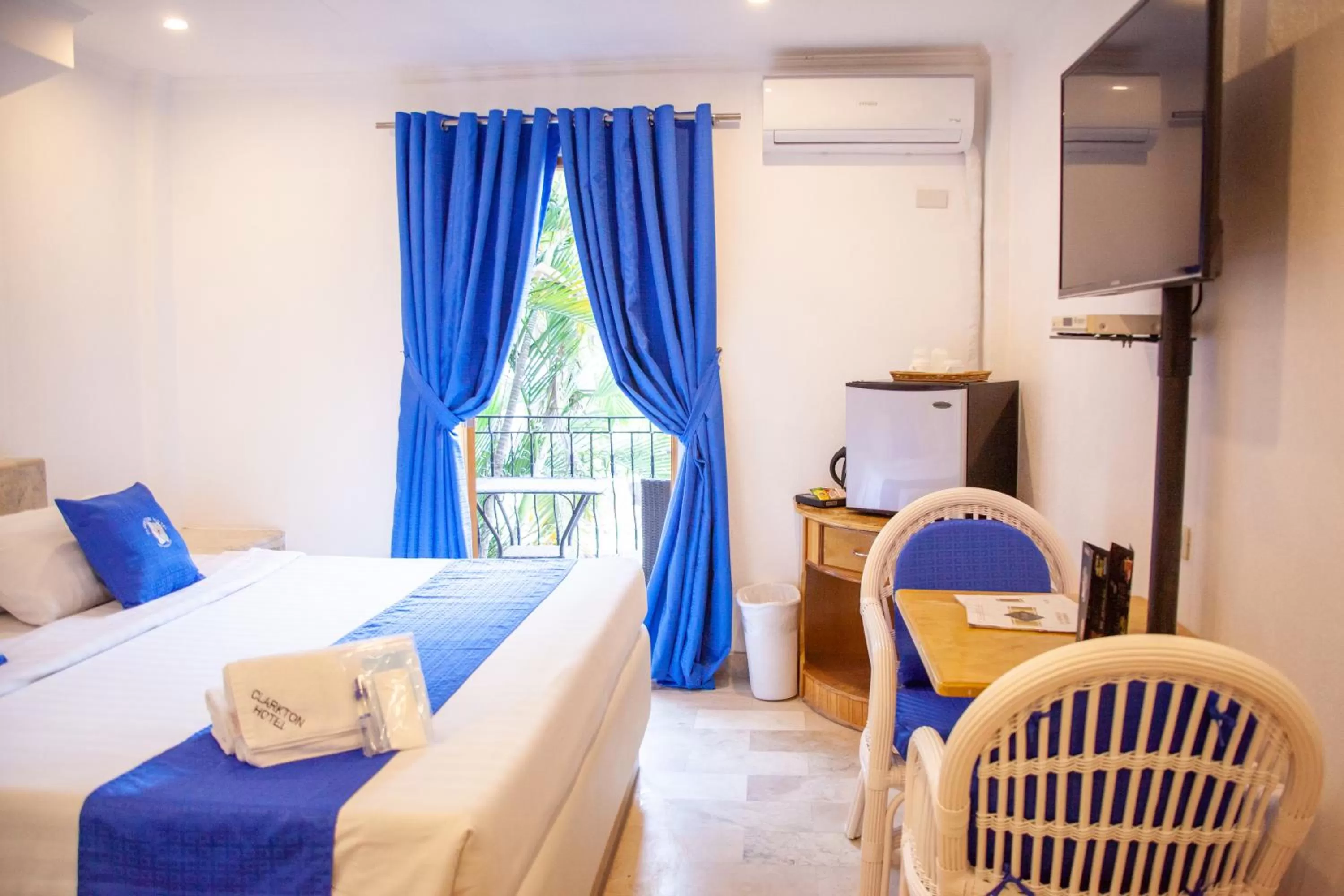 Bed in Clarkton Hotel Apartment