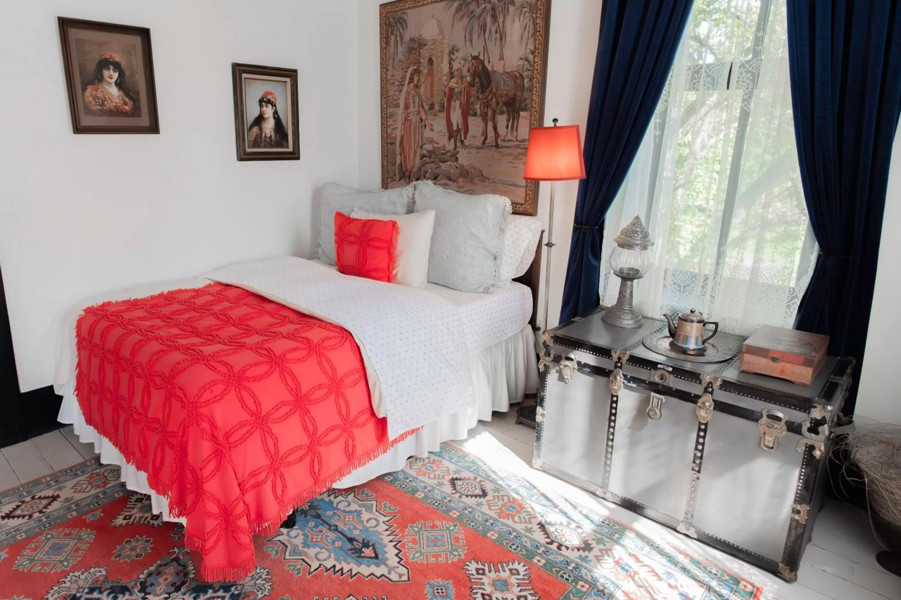 Bed in Beard and Lady Inn