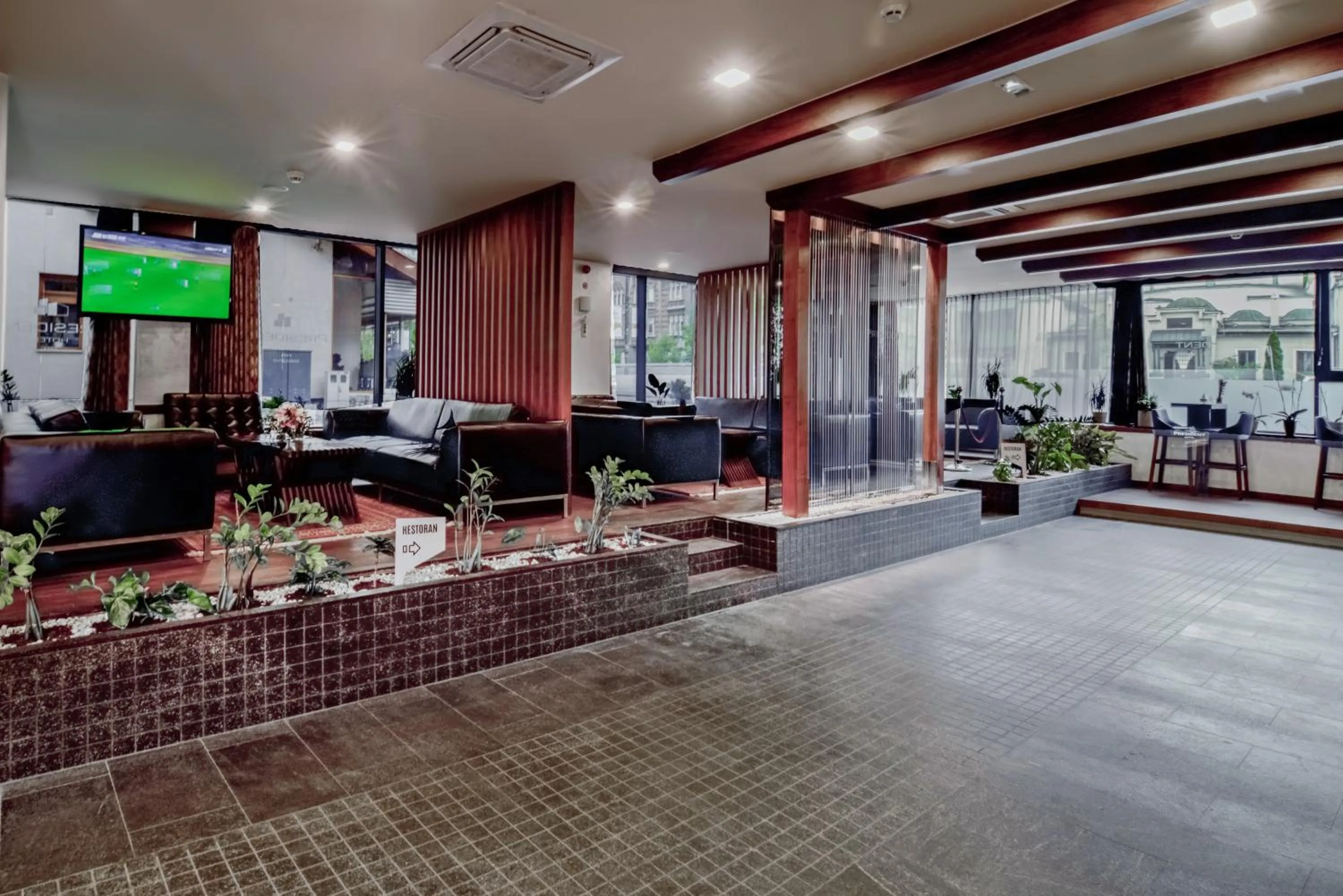 Lobby or reception in Hotel President Sarajevo