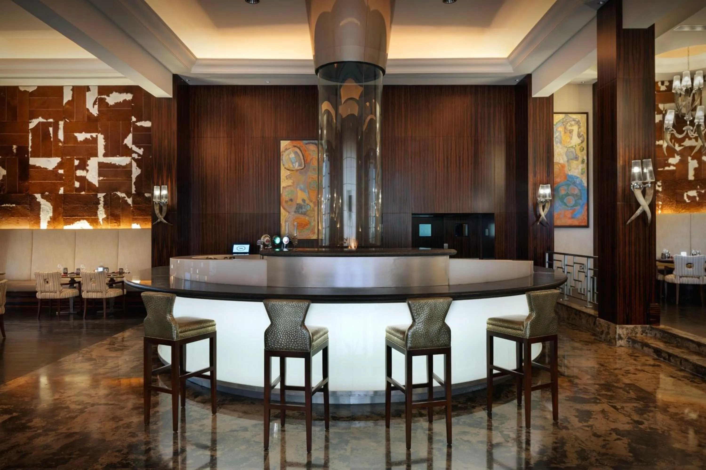 Restaurant/places to eat in Sheraton Oman Hotel