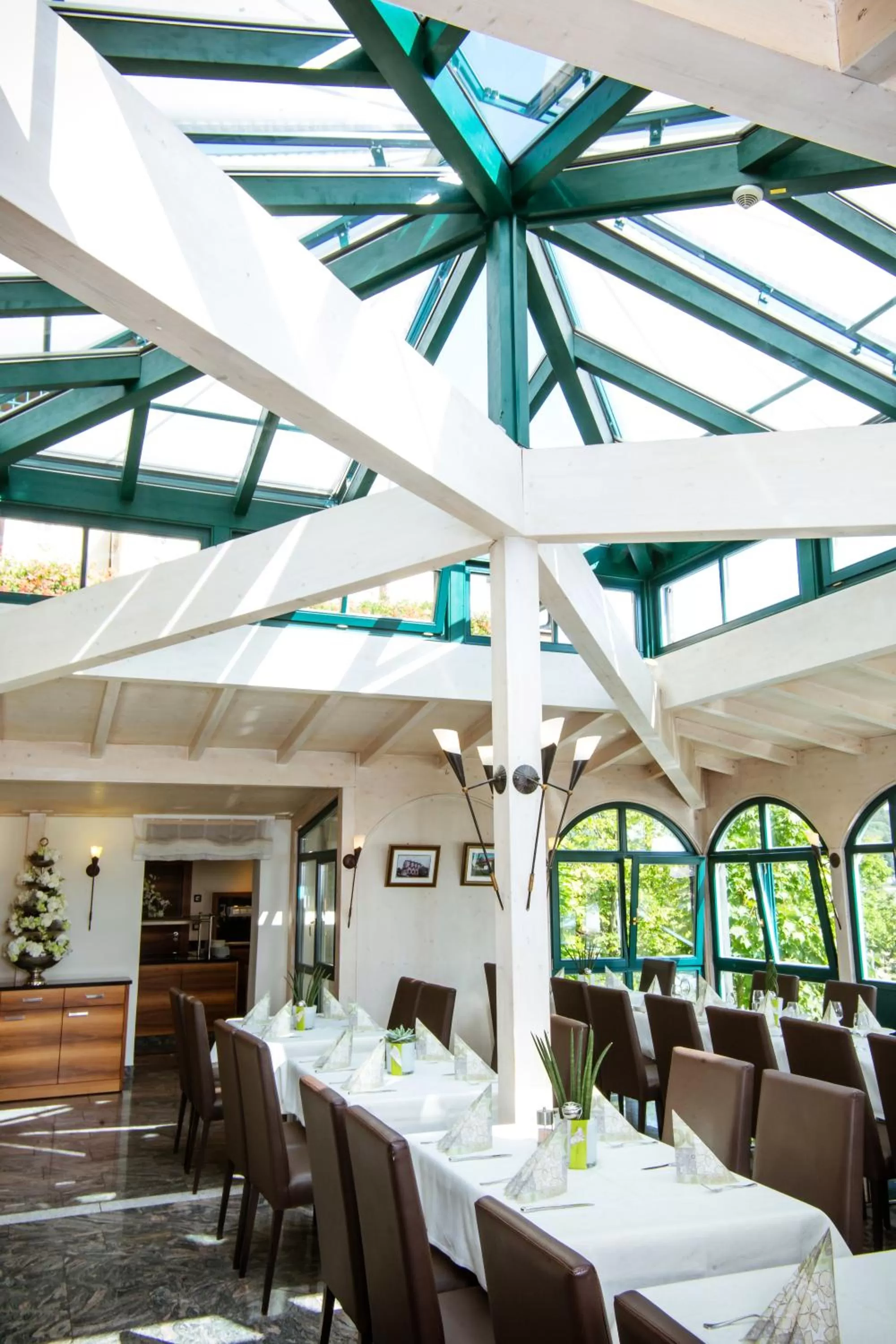 Banquet/Function facilities, Restaurant/Places to Eat in Landhotel Schneider