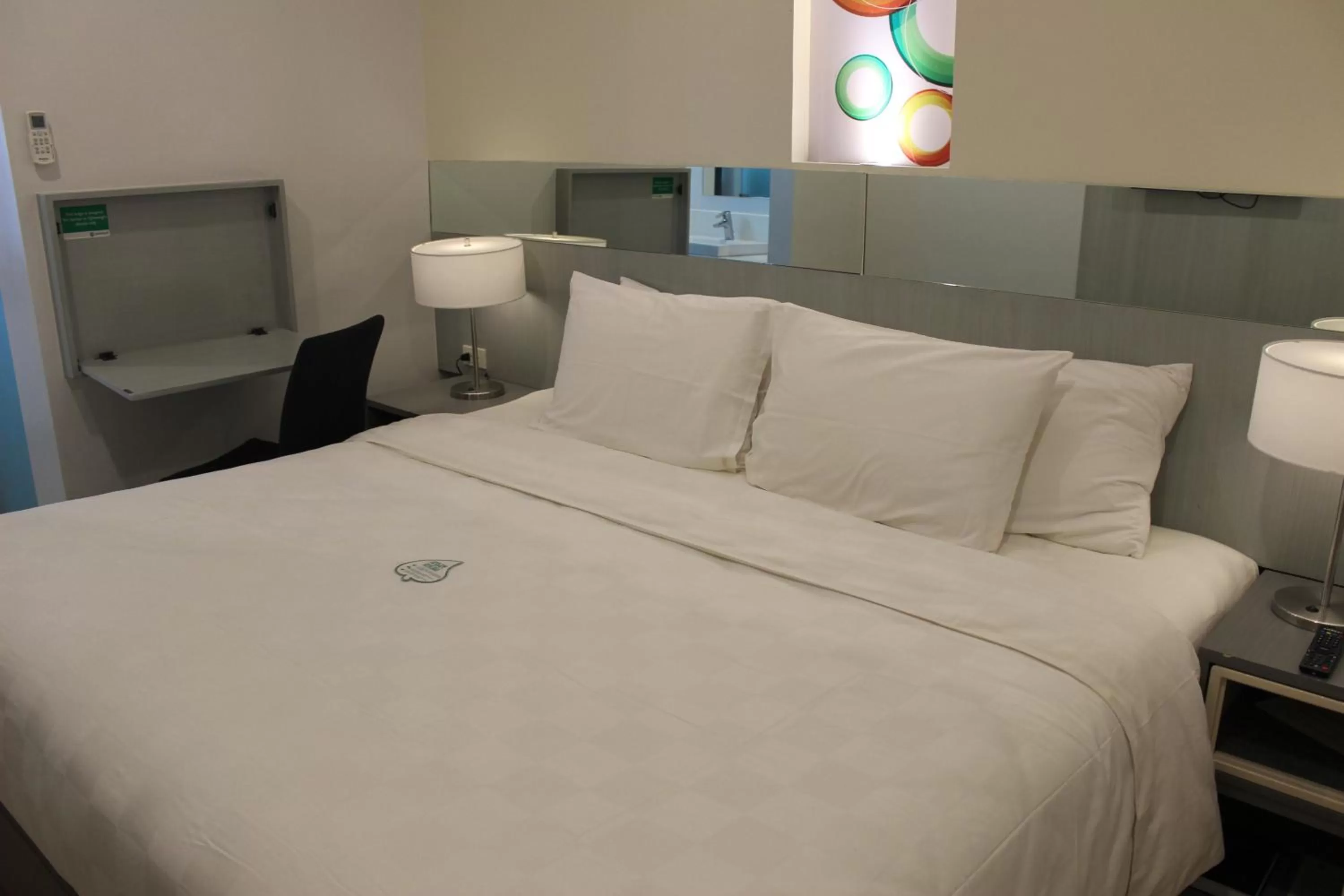 Photo of the whole room, Bed in Go Hotels Butuan