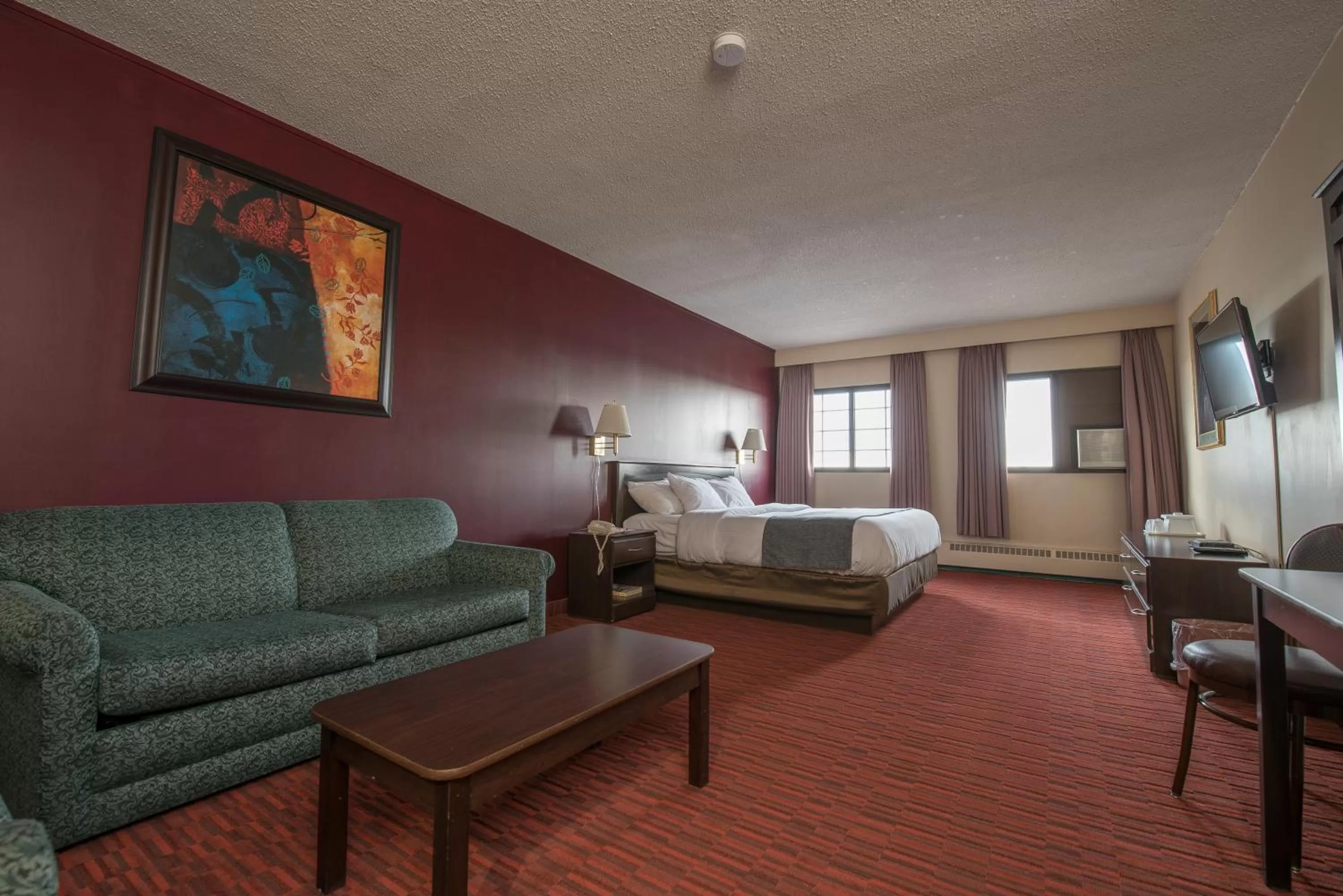 Bed in Argyll Plaza Hotel