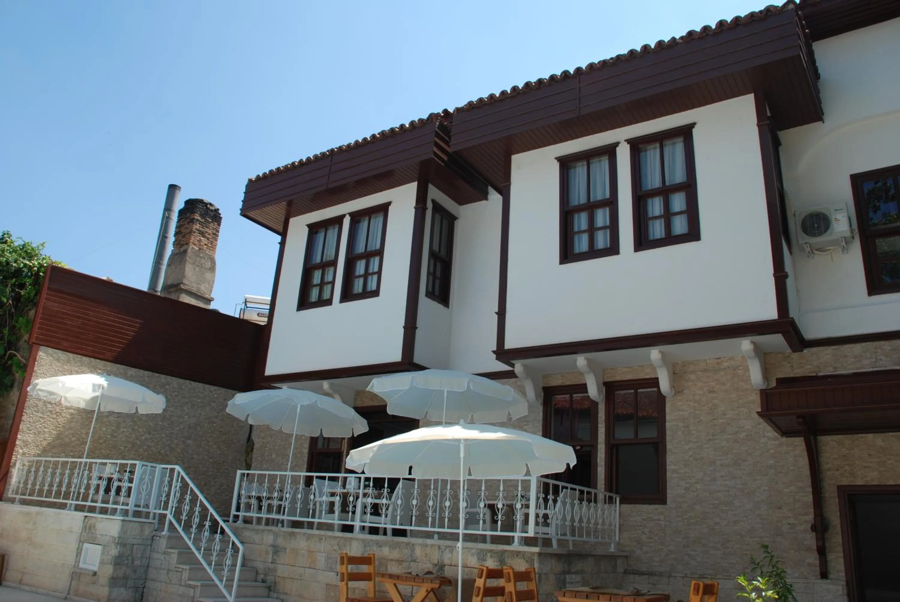 Property building in Urcu Hotel