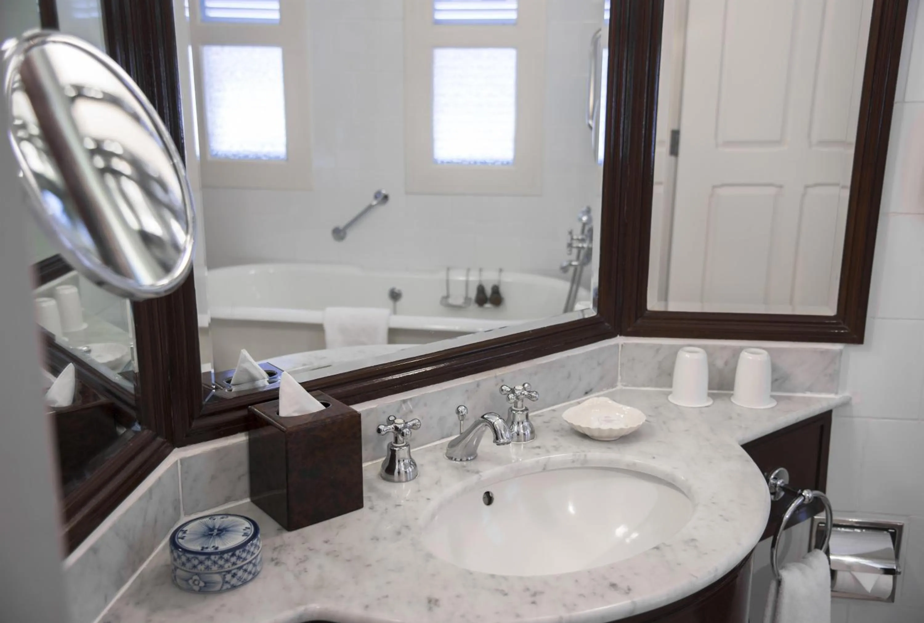 Bathroom in Raffles Grand Hotel d'Angkor