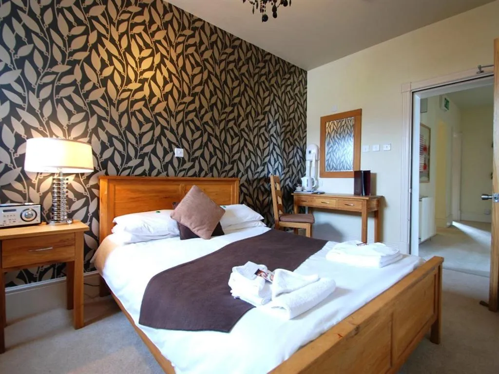 Economy Double Room (Adult-Only) in The Gladstone