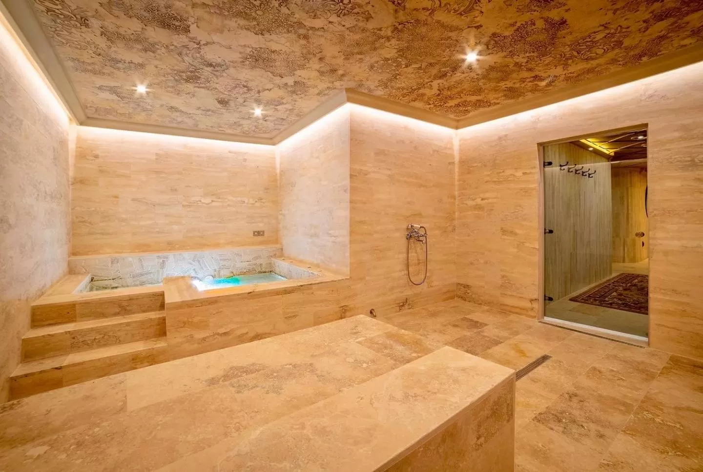 Spa and wellness centre/facilities in Bey House Royal Hotel