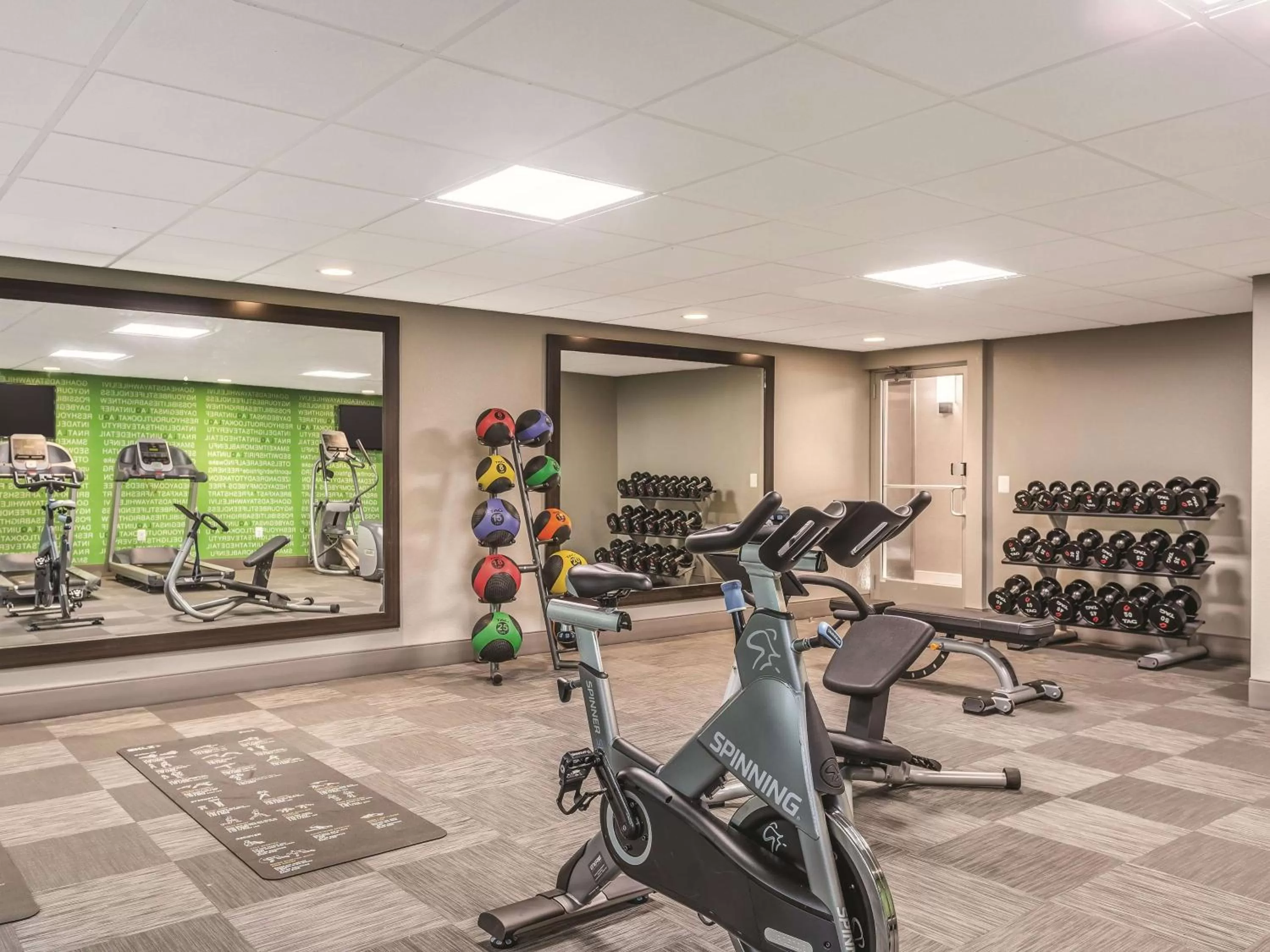 Fitness centre/facilities in La Quinta by Wyndham Columbia / Fort Meade