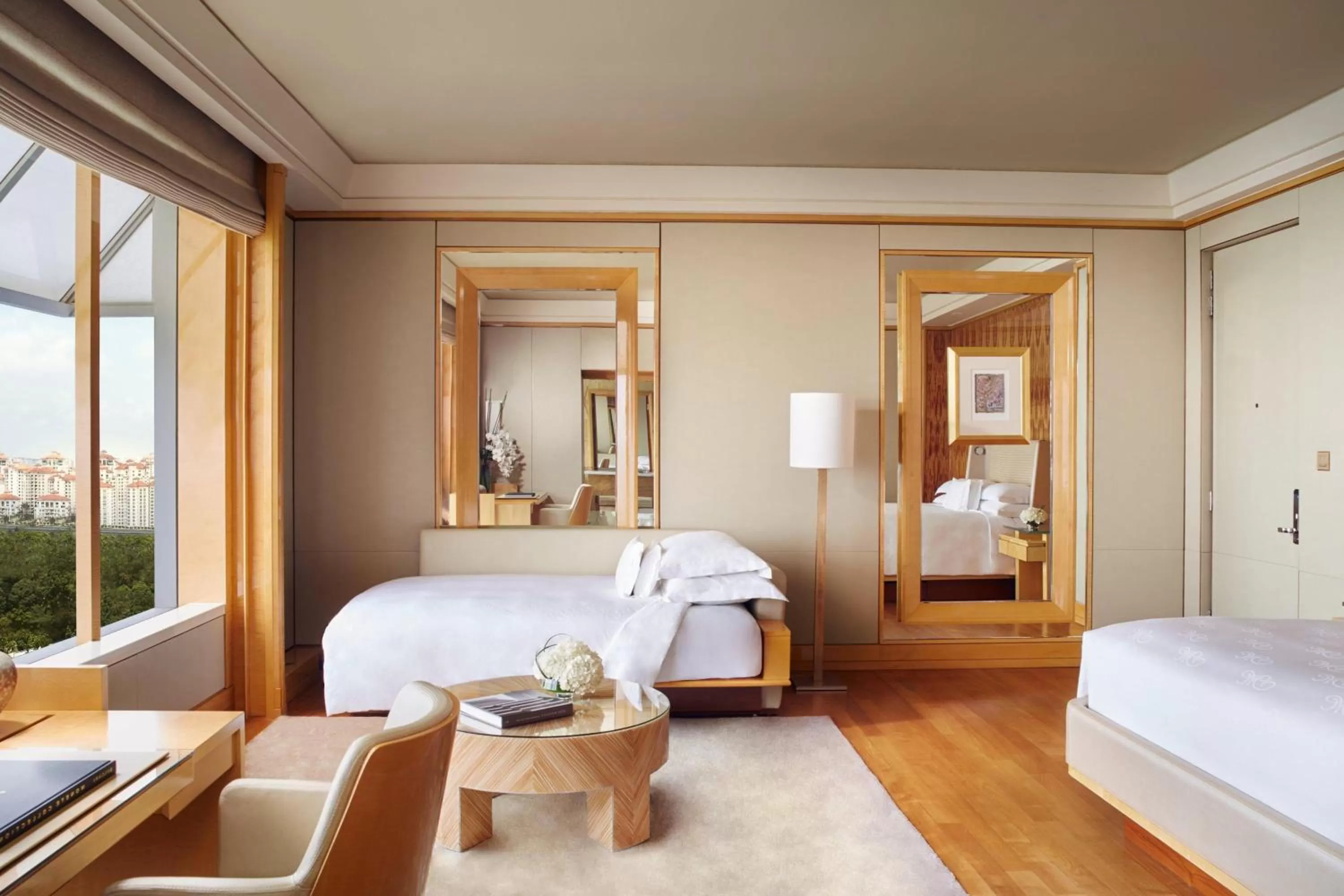 Photo of the whole room, Bed in The Ritz-Carlton, Millenia Singapore