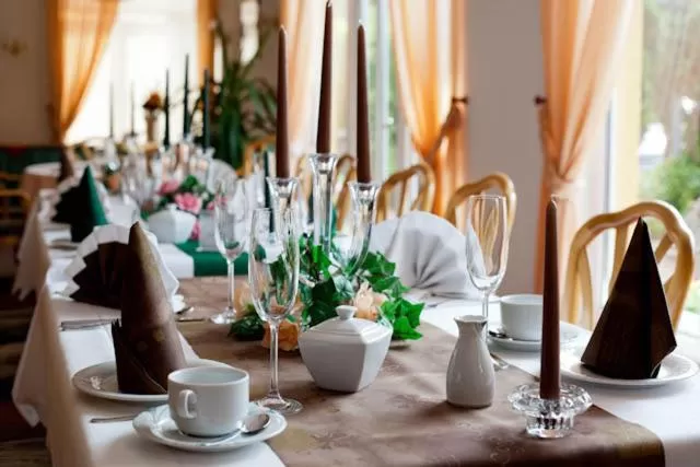 Restaurant/places to eat in Sporthotel Malchow Hotel Garni HP ist möglich