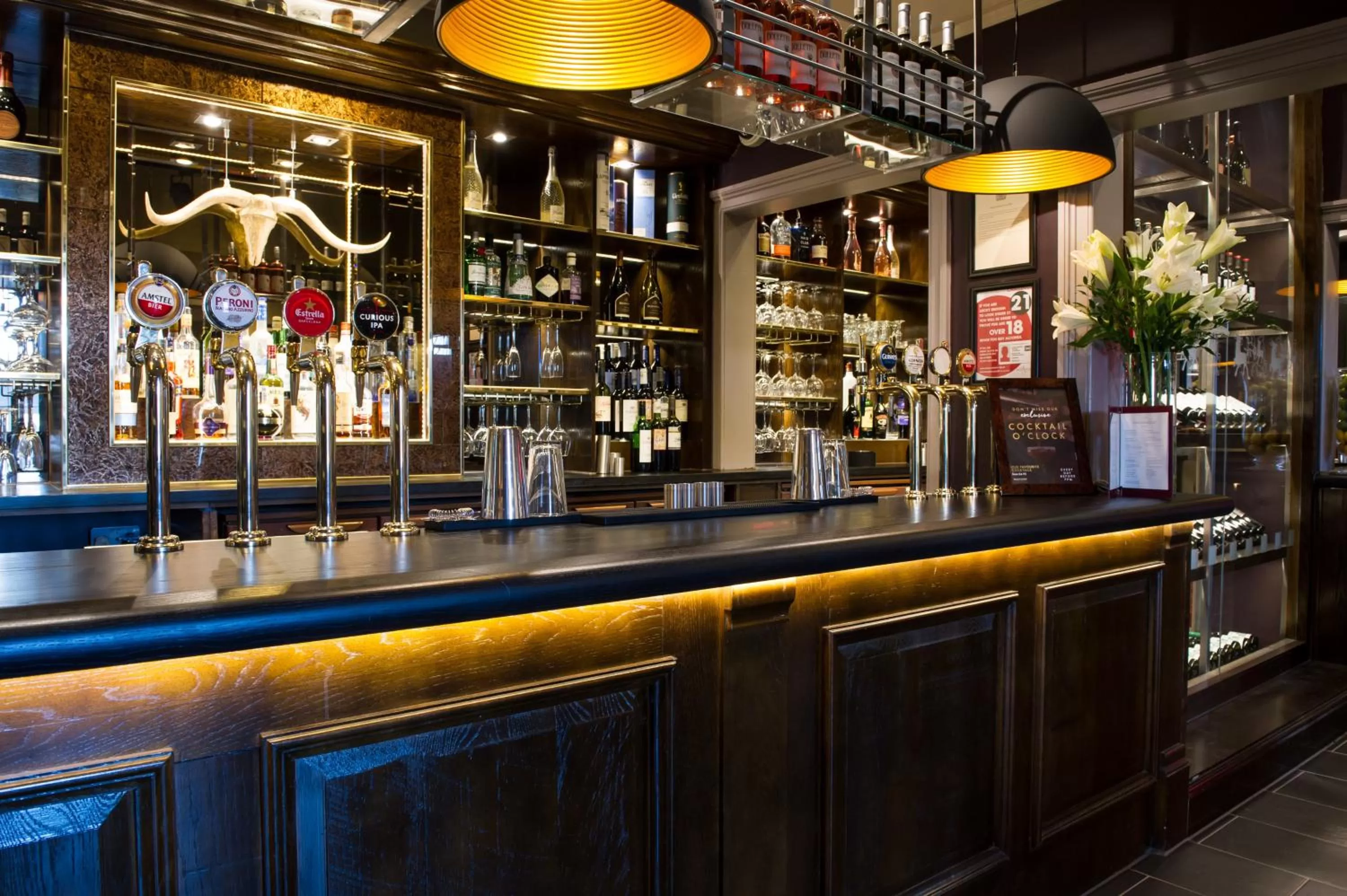 Lounge or bar, Lounge/Bar in Miller & Carter Maidstone by Innkeeper's Collection