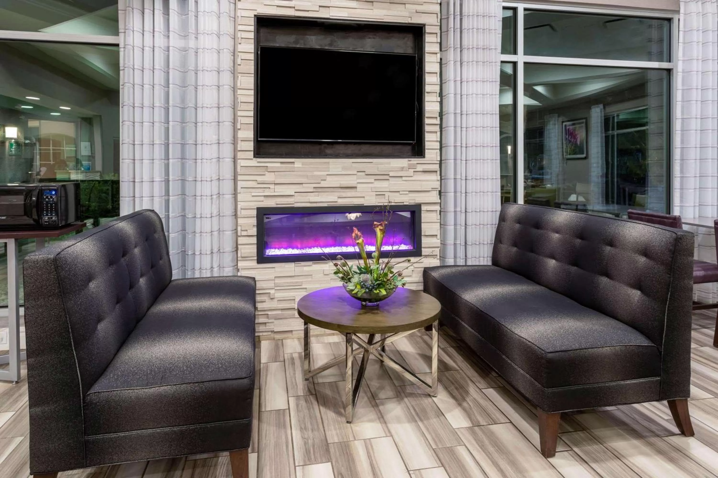 Lobby or reception in La Quinta by Wyndham Denver Boulder - Louisville