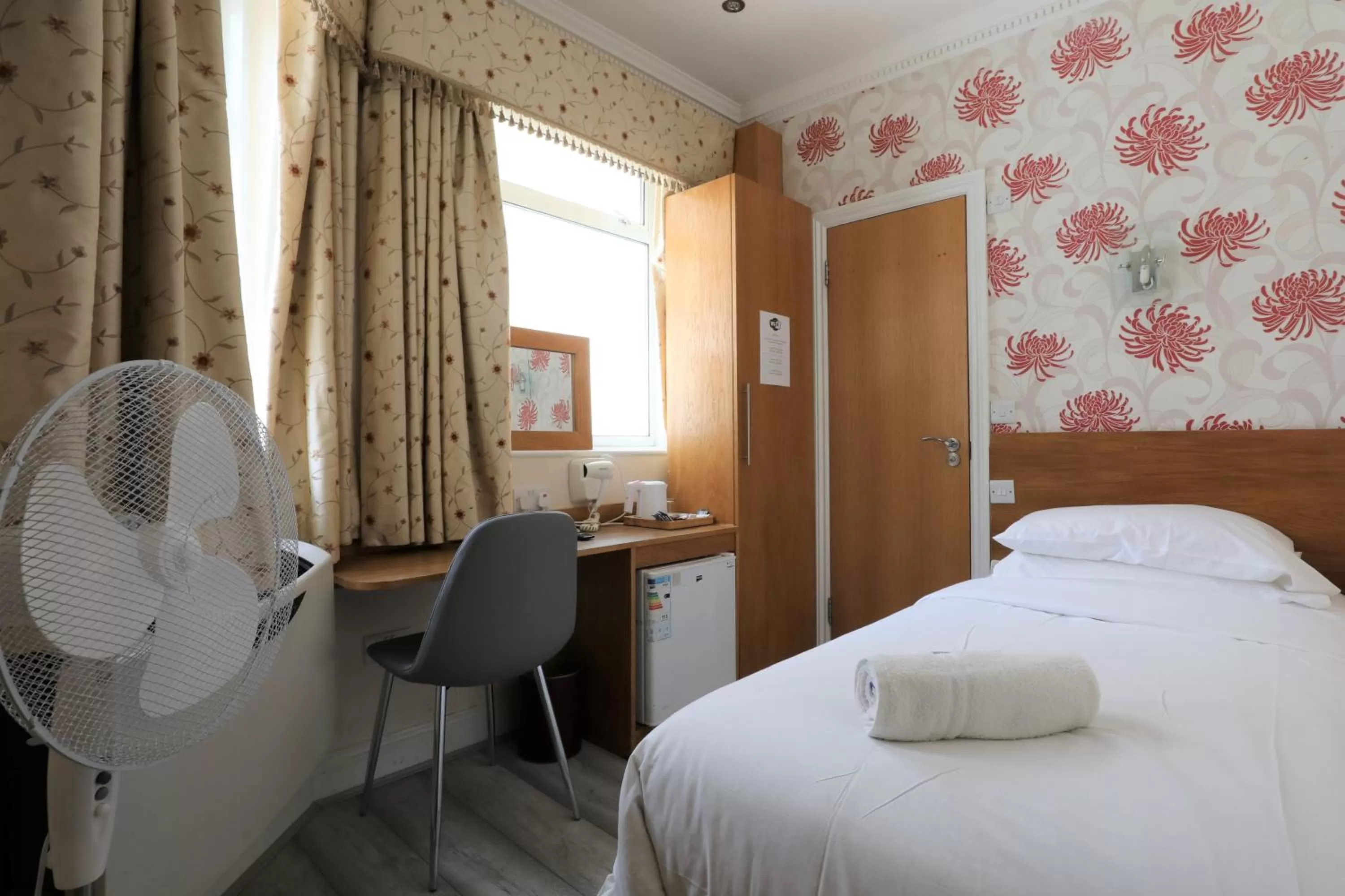 Bed in Anchor Guest House