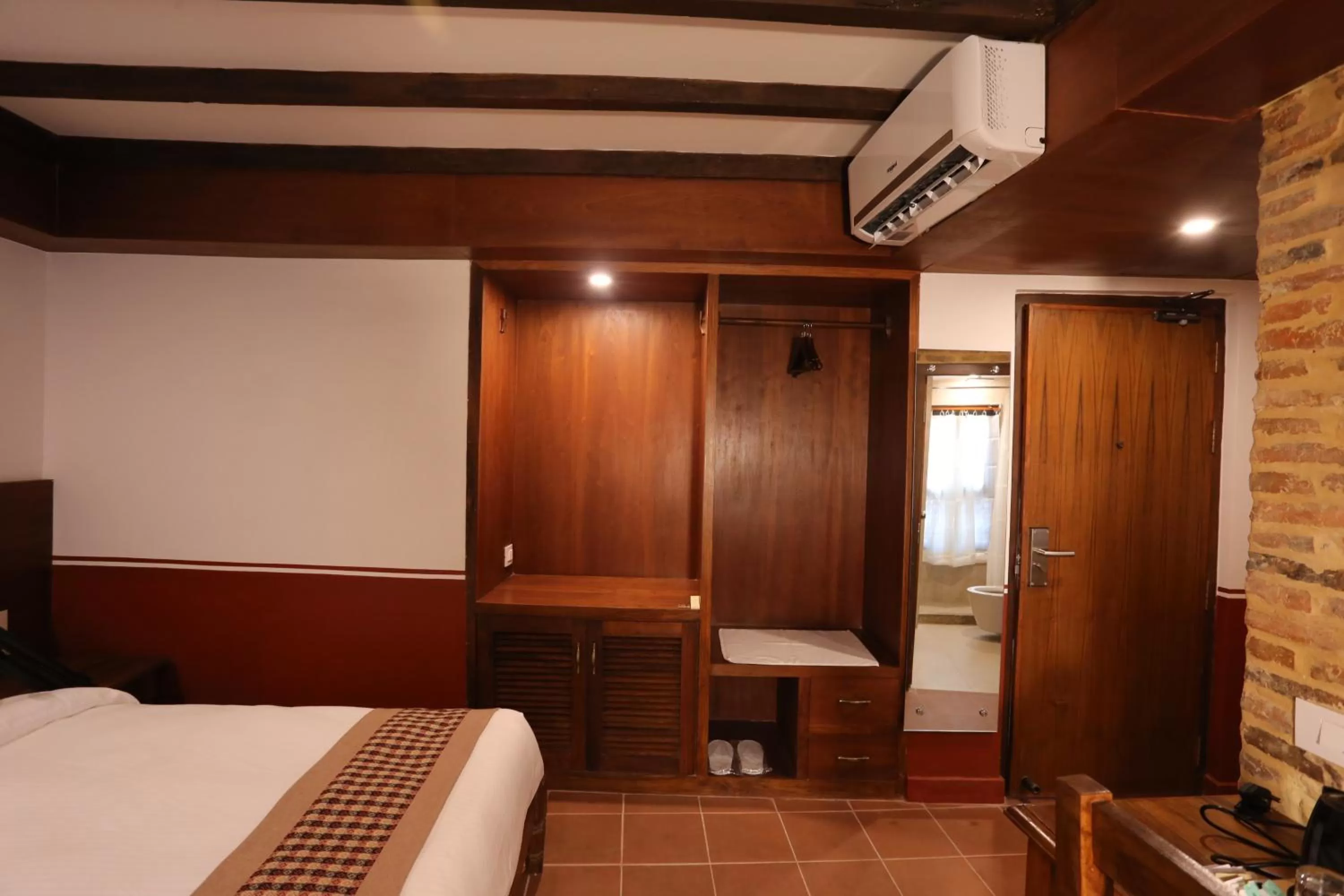 Photo of the whole room, Bed in Pahan Chhen - Boutique Hotel