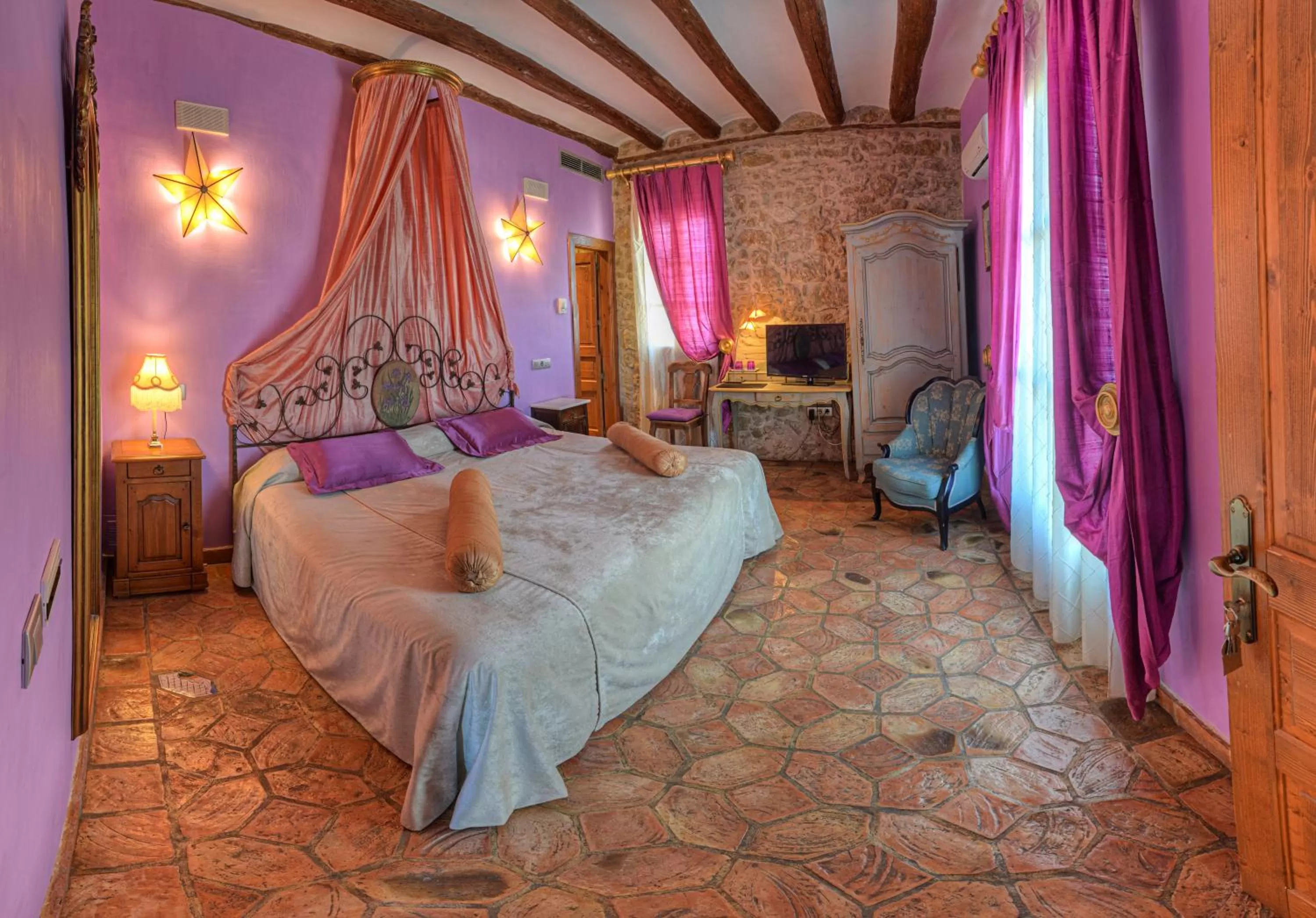 Bed in Hotel Boutique Bodegas De Arnes - Adults Only