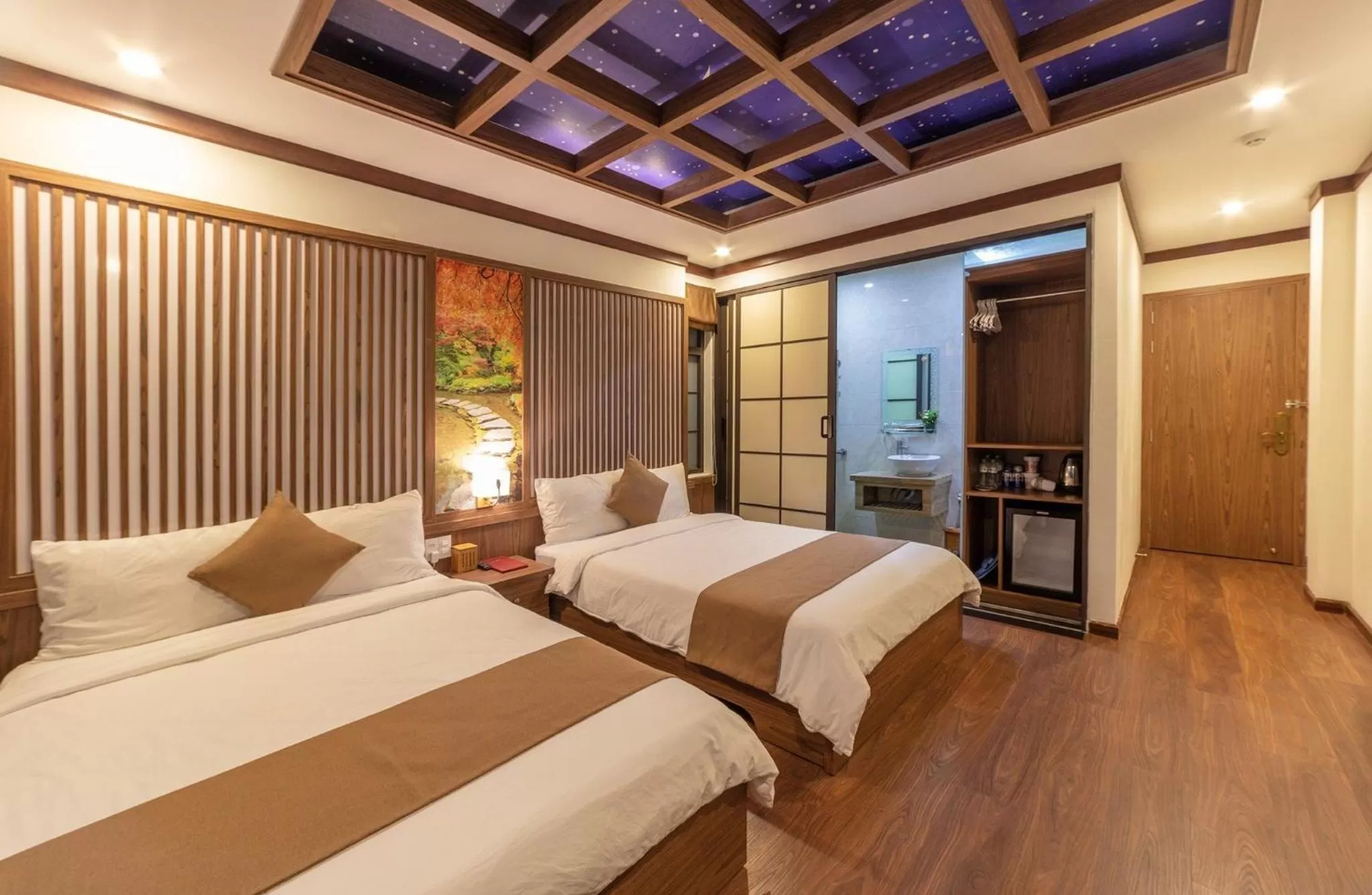 Photo of the whole room, Bed in Khai Ngoc Hotel