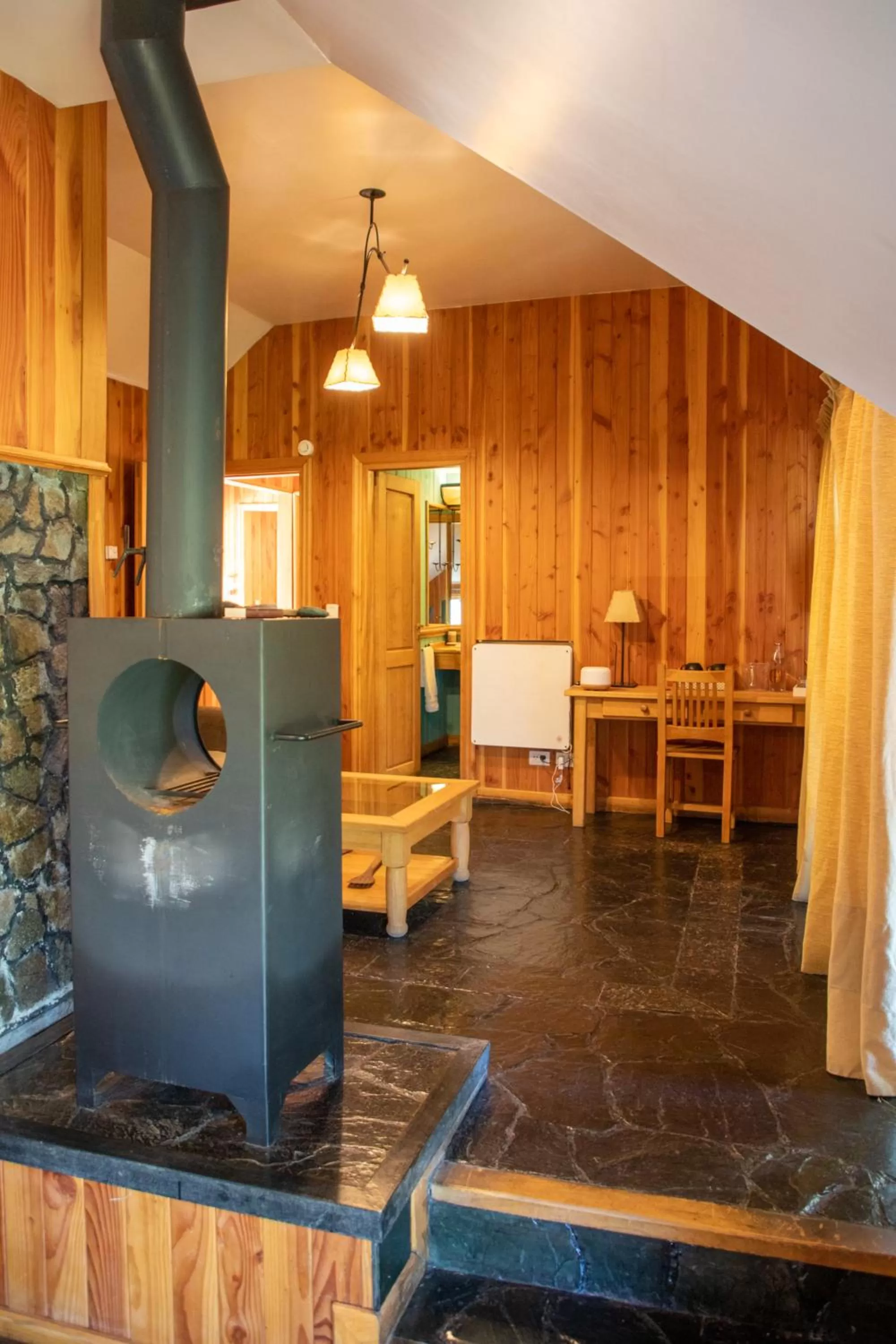 Kitchen or kitchenette in Arrayan Lake View Mountain Lodge & Casa De Te Arrayan