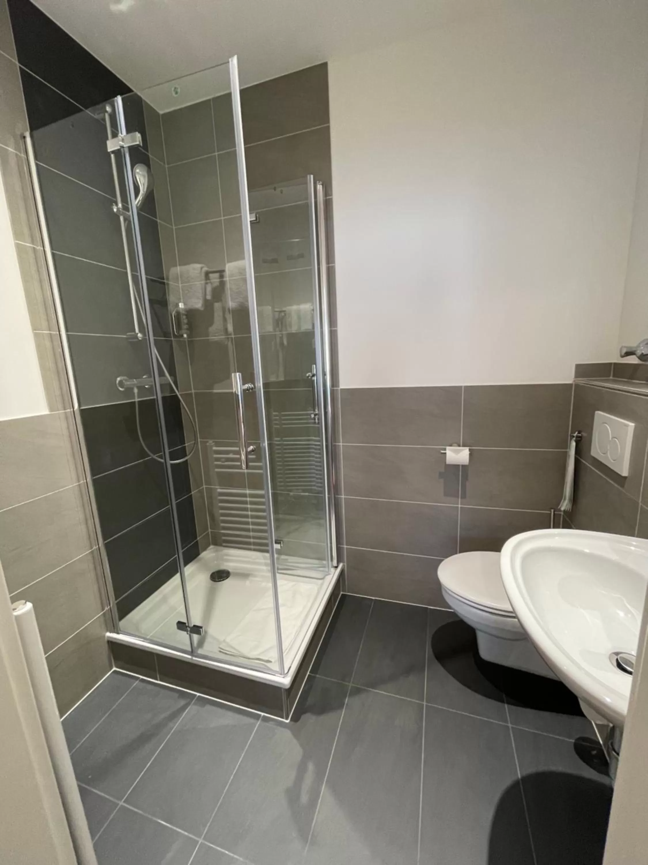 Bathroom in Palm Premium Hotel & Apartments