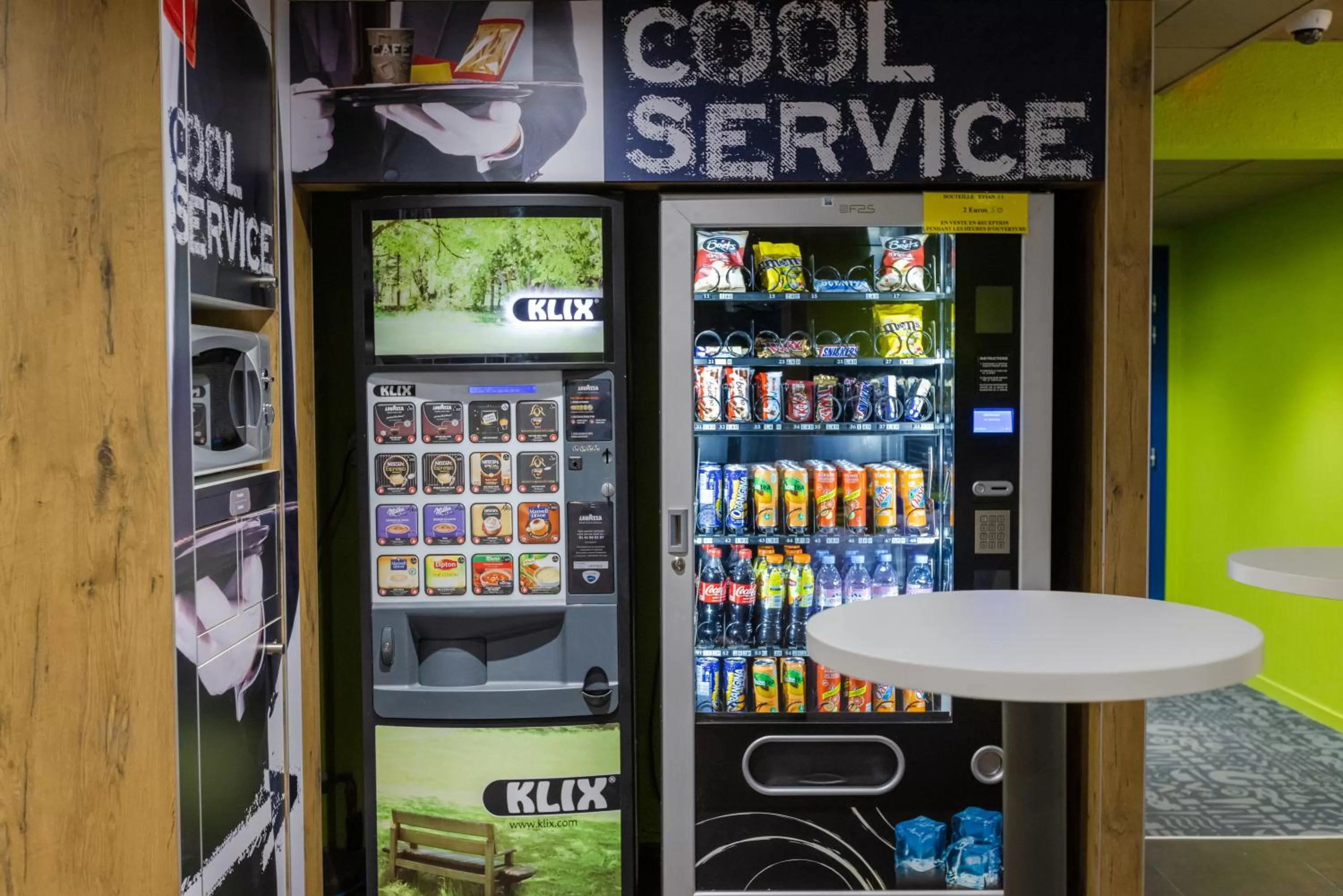 Supermarket/Shops in ibis budget Albertville