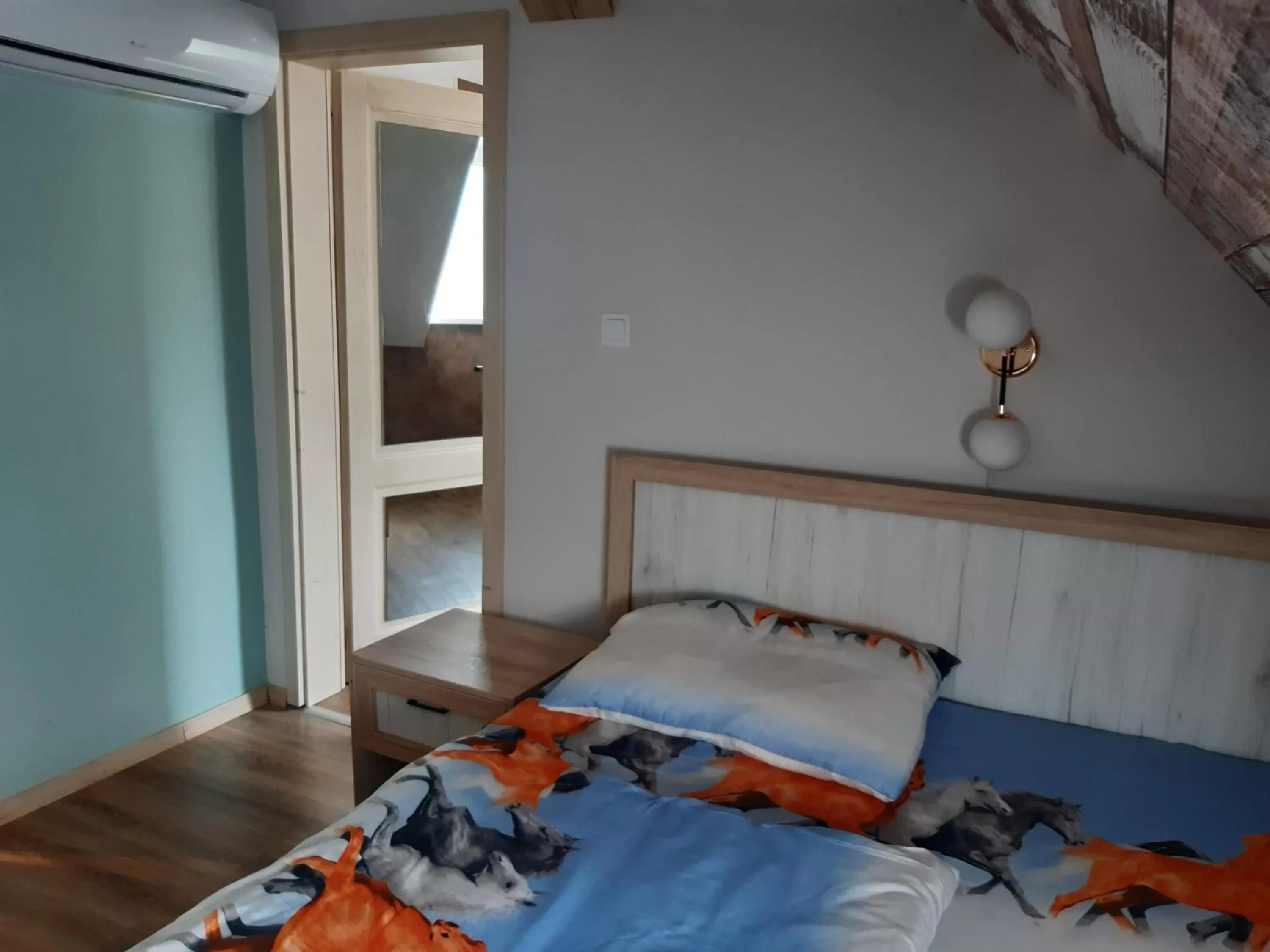 Bed in Mátyus Udvarház Kengyel Fogadó Eger
