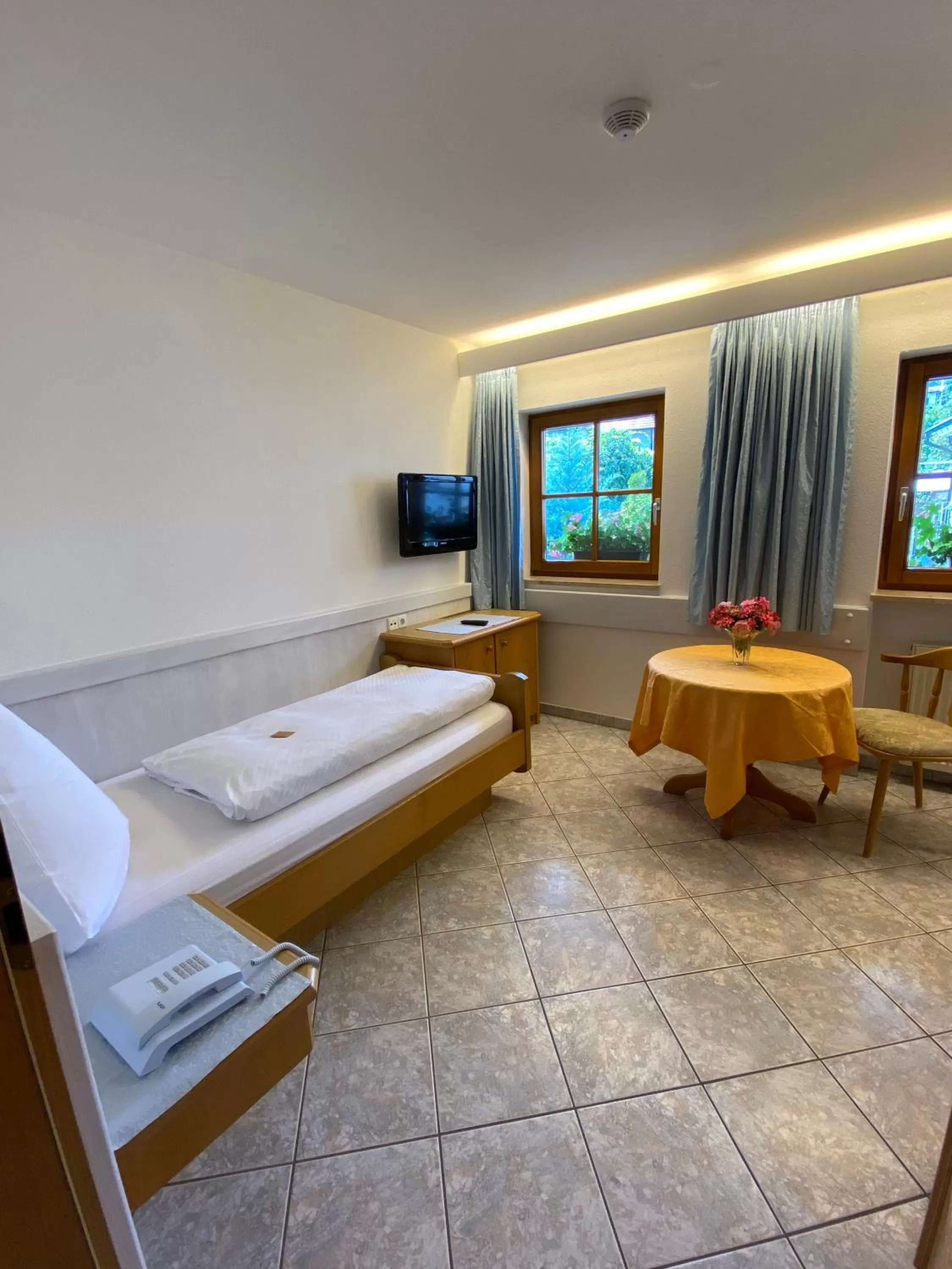 Bedroom, Bed in Hotel Haus Seehang