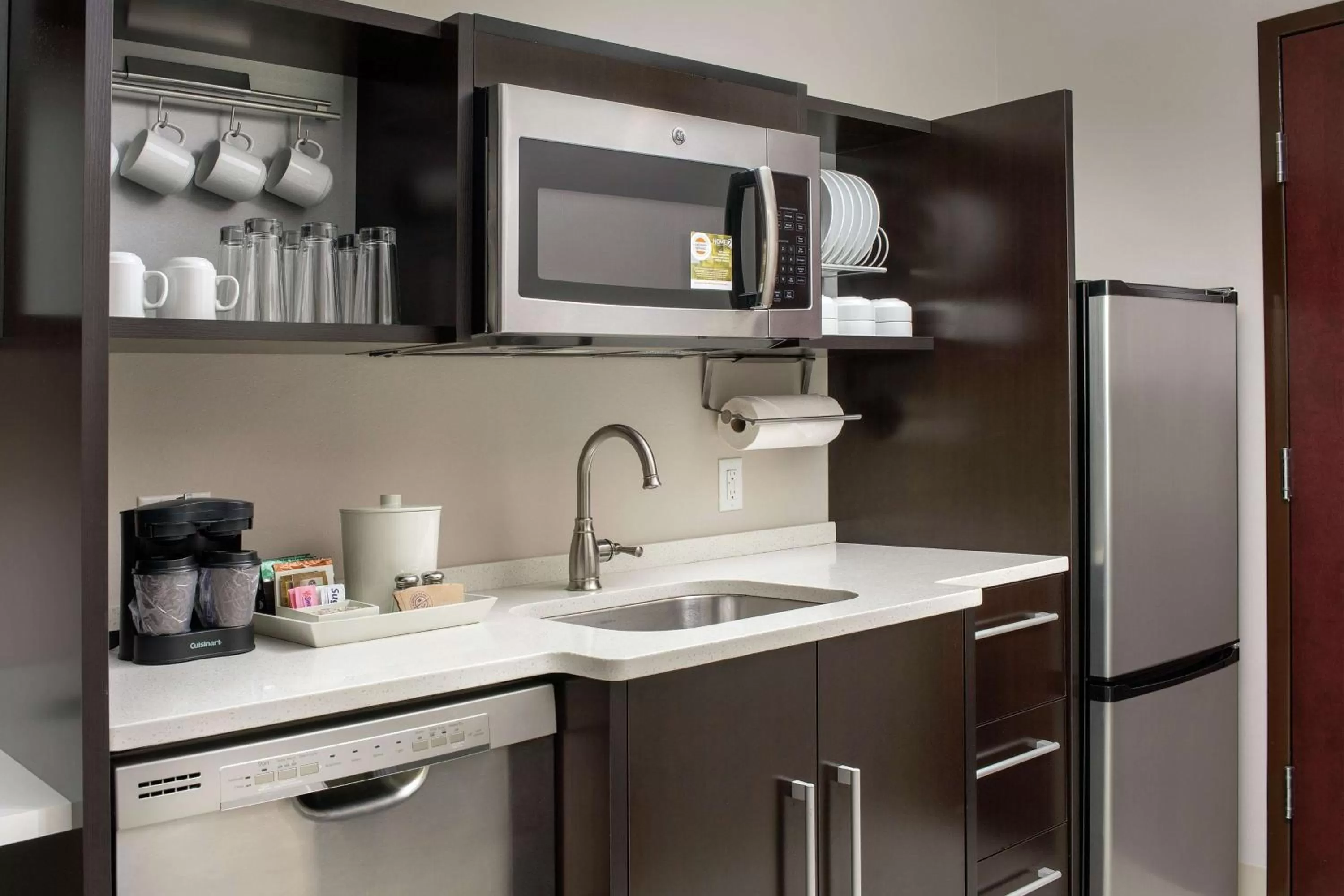 Kitchen or kitchenette in Home2 Suites by Hilton Lake City