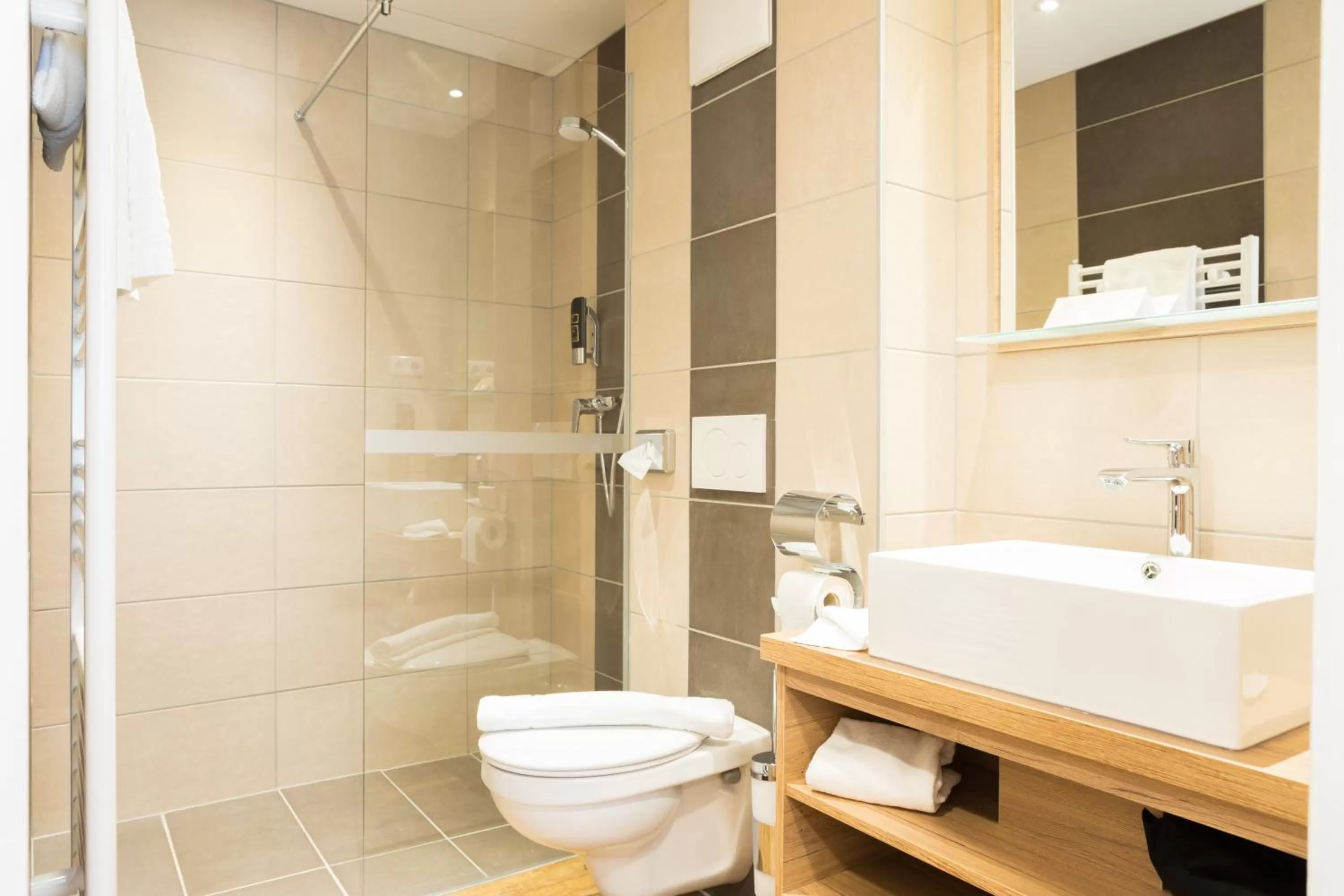 Bathroom in Hotel Stiegler Bed & Breakfast