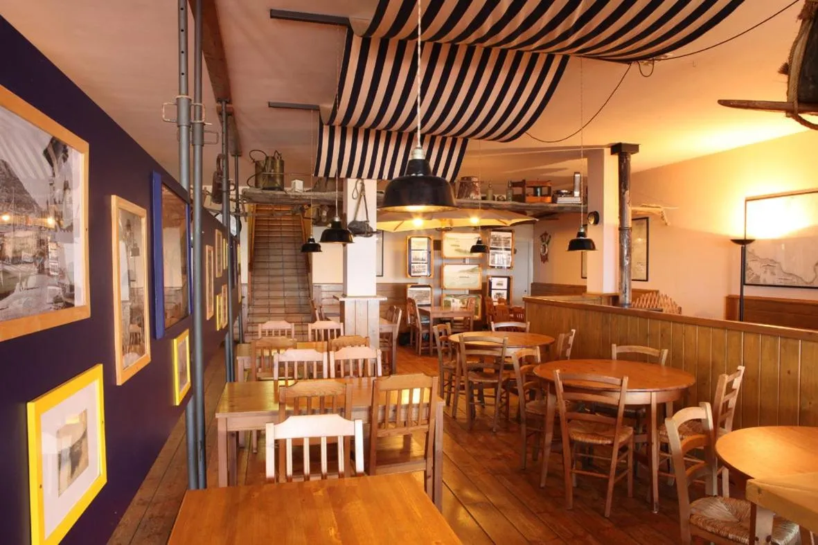 Lounge or bar in Hotel Metrokua