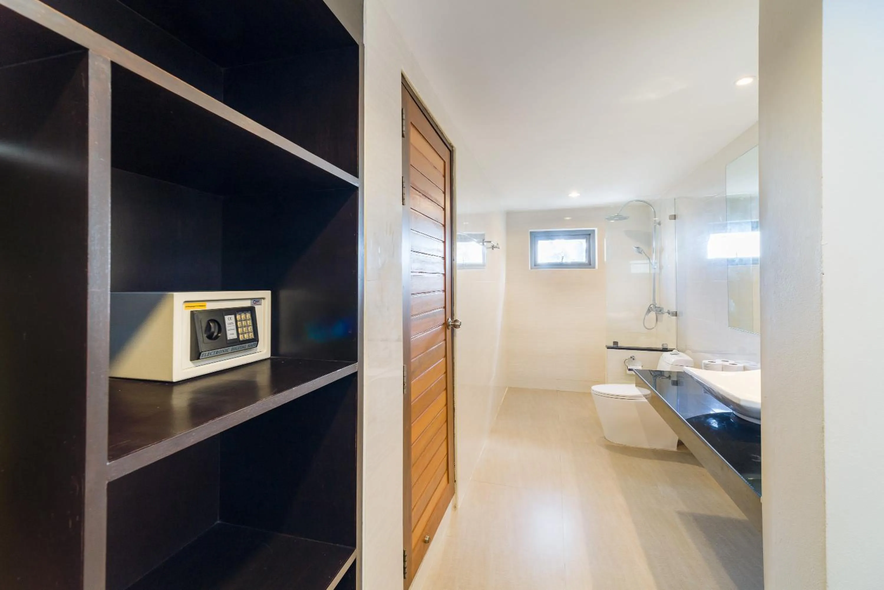 Tropical Sea View Residence