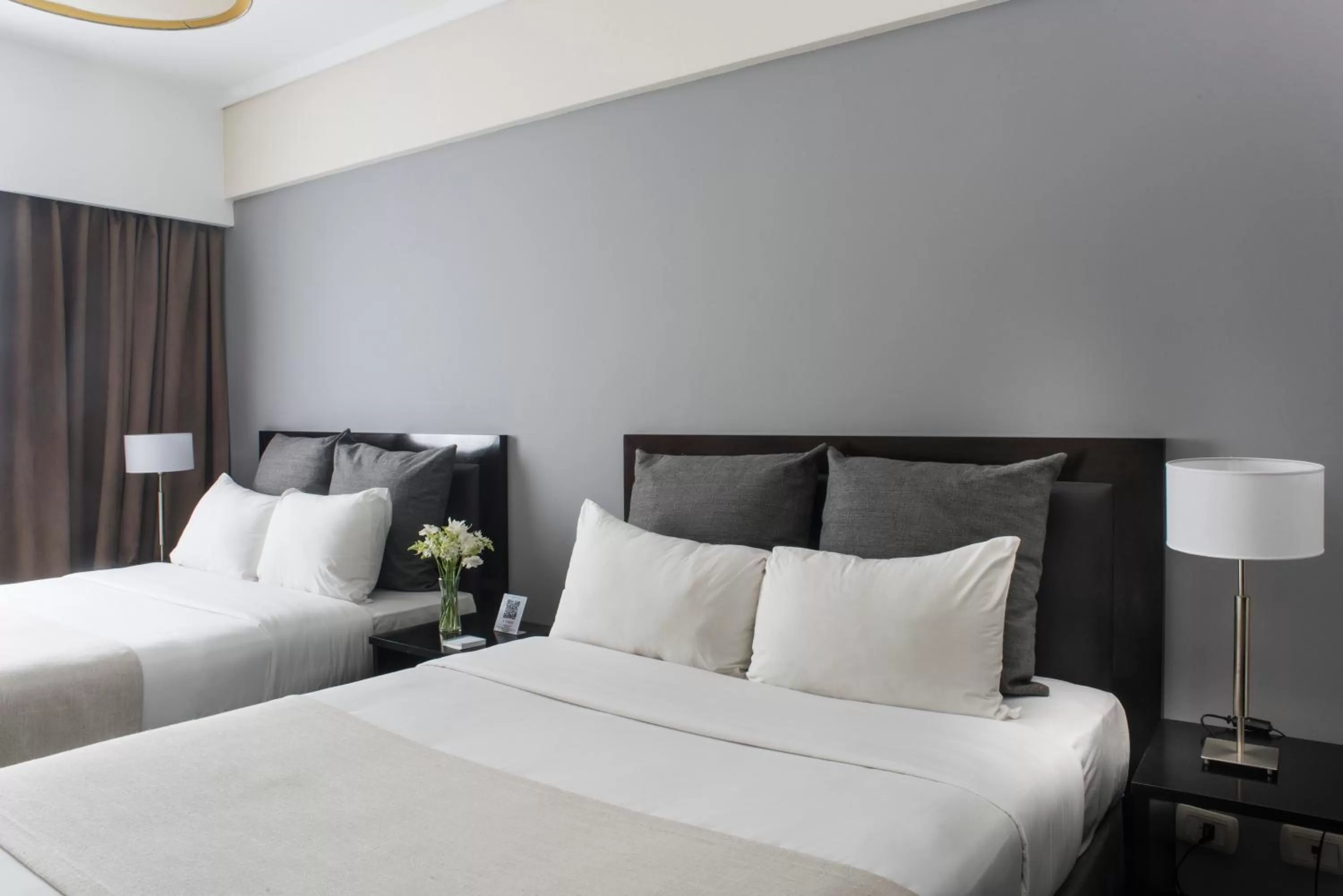 Bed in Rochester Hotel Classic