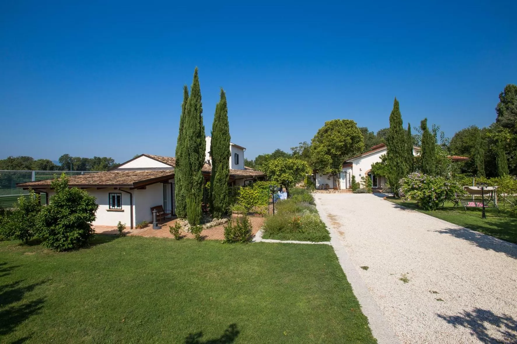 Property Building in Antico Casale Spezia Pelagalli