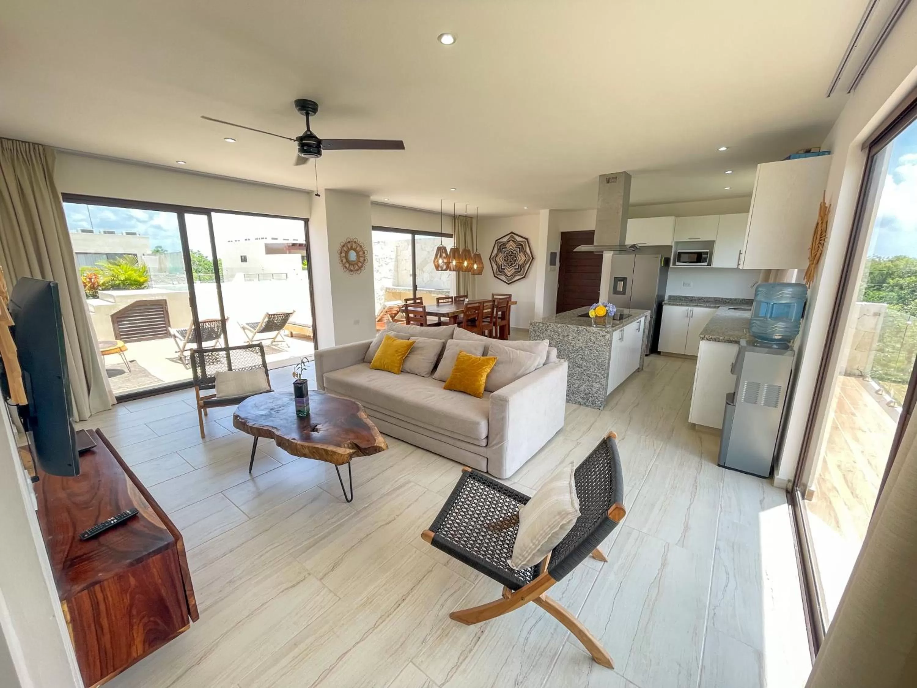 Living room, Seating Area in Apartment and Penthouse Blue Luxury Kukulkan Tulum