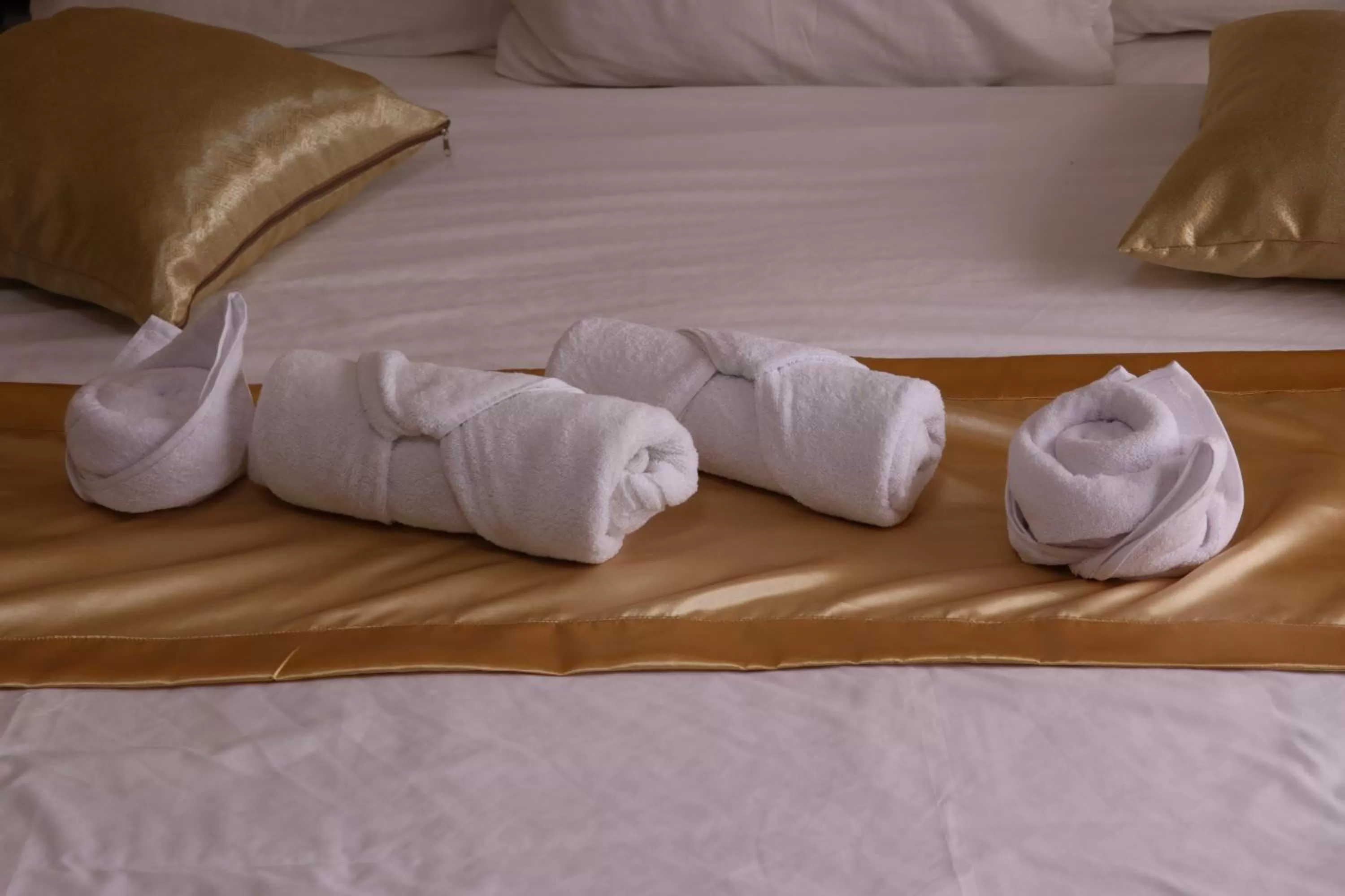 Photo of the whole room, Bed in Al Jamal Suites