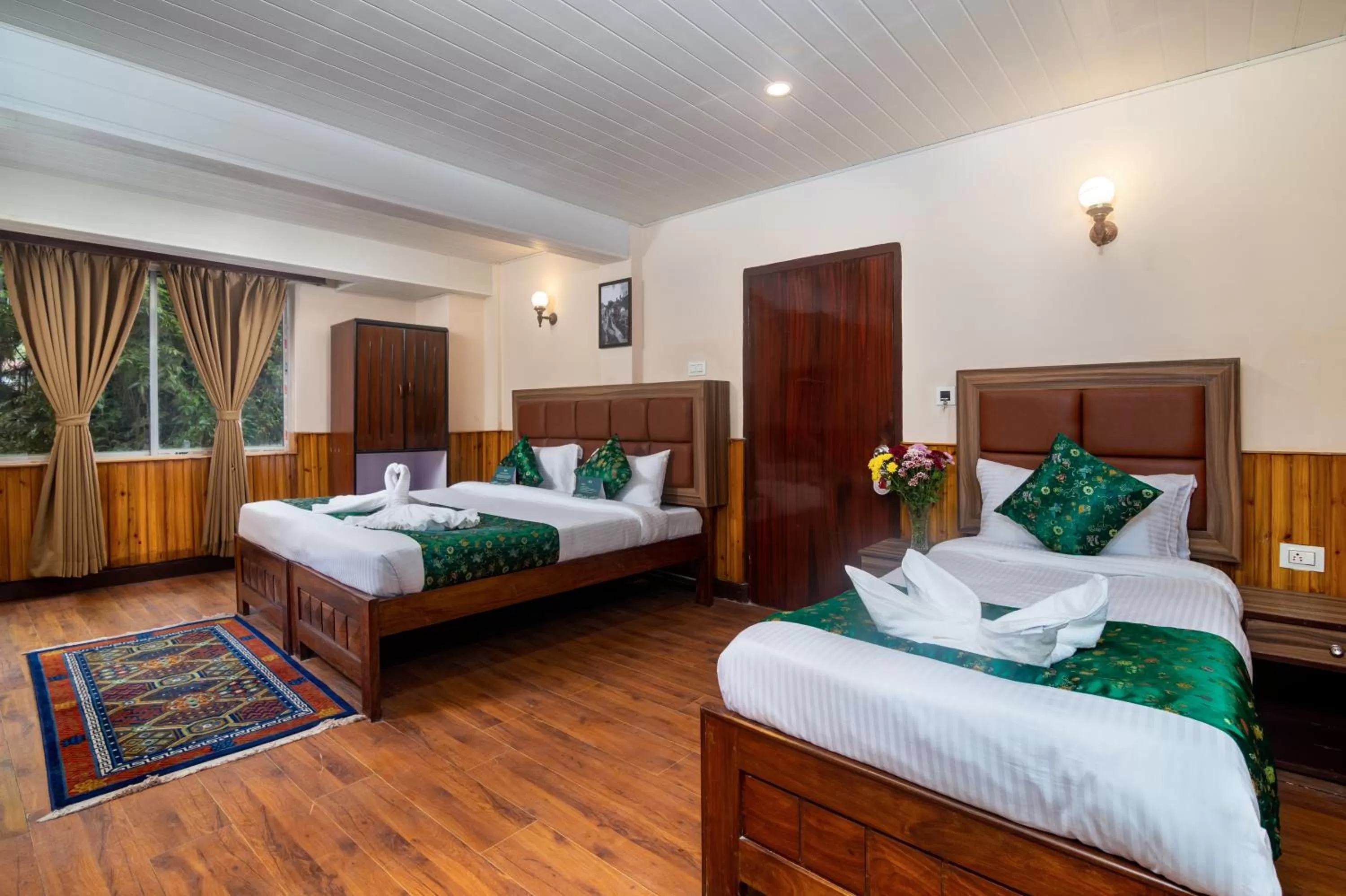 Bed in Muscatel Roma - 400 Mts from Mall Road