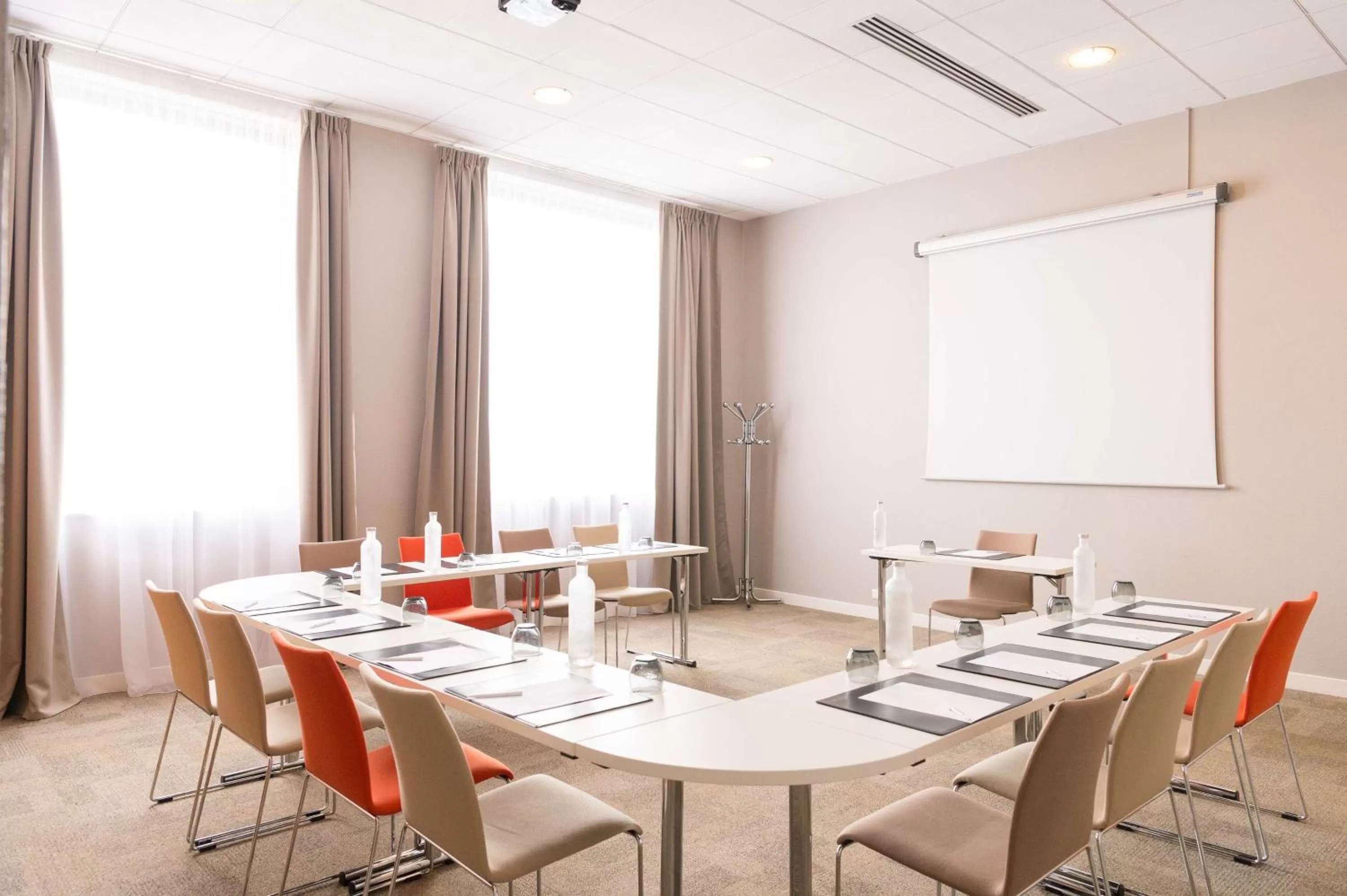 On site in Best Western Plus Paris Saclay