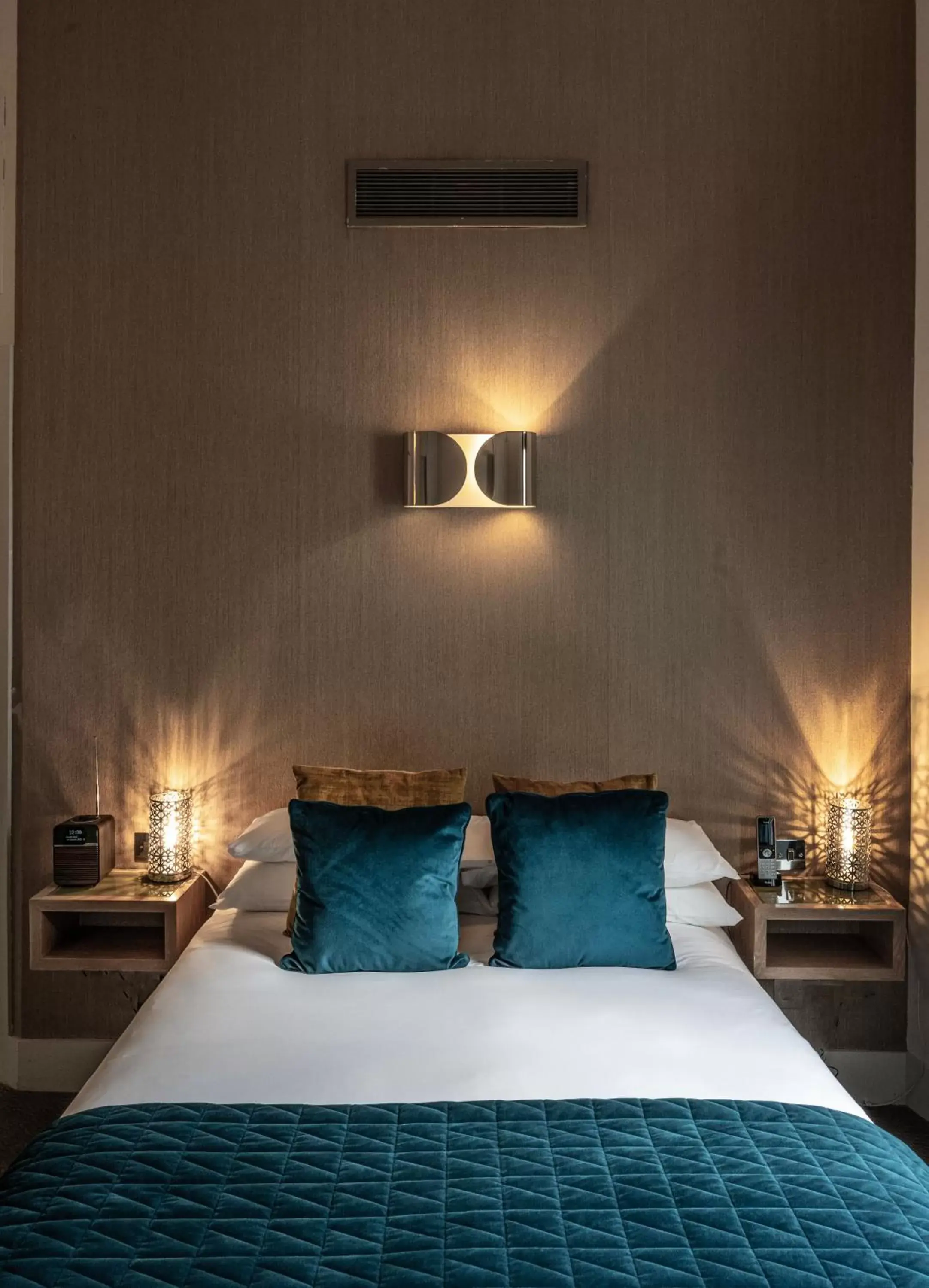 Classic Double Room in York & Albany Classic Double Room in York & Albany