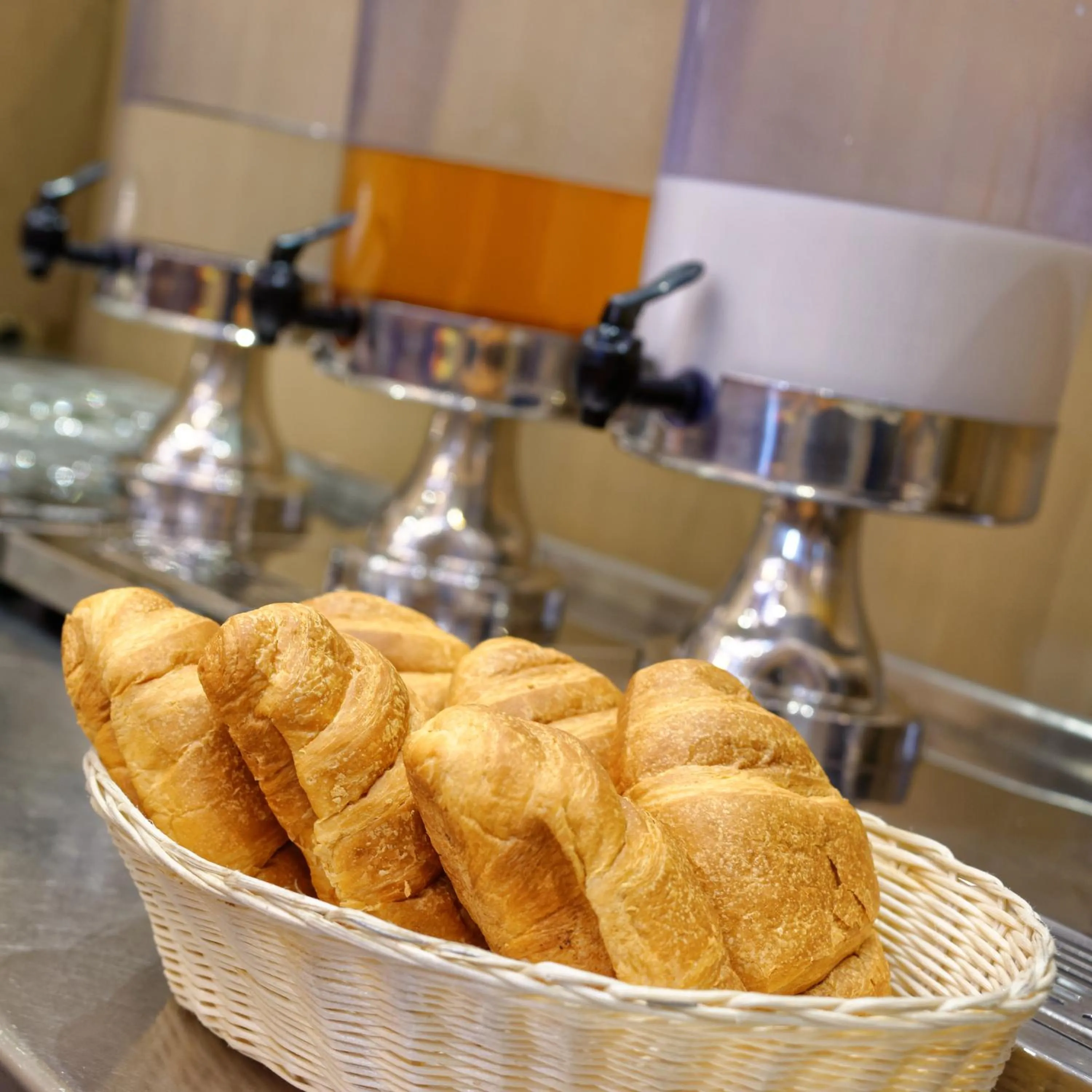 Food close-up in Grainger Hotel