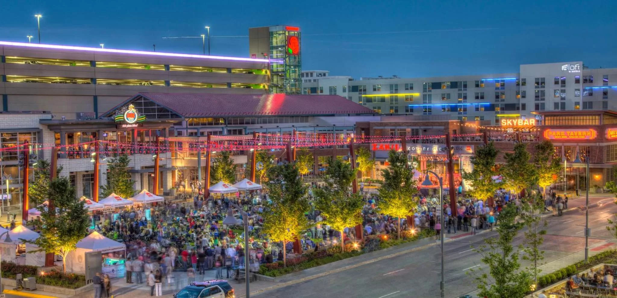 Nearby landmark in Staybridge Suites Chicago O'Hare - Rosemont by IHG