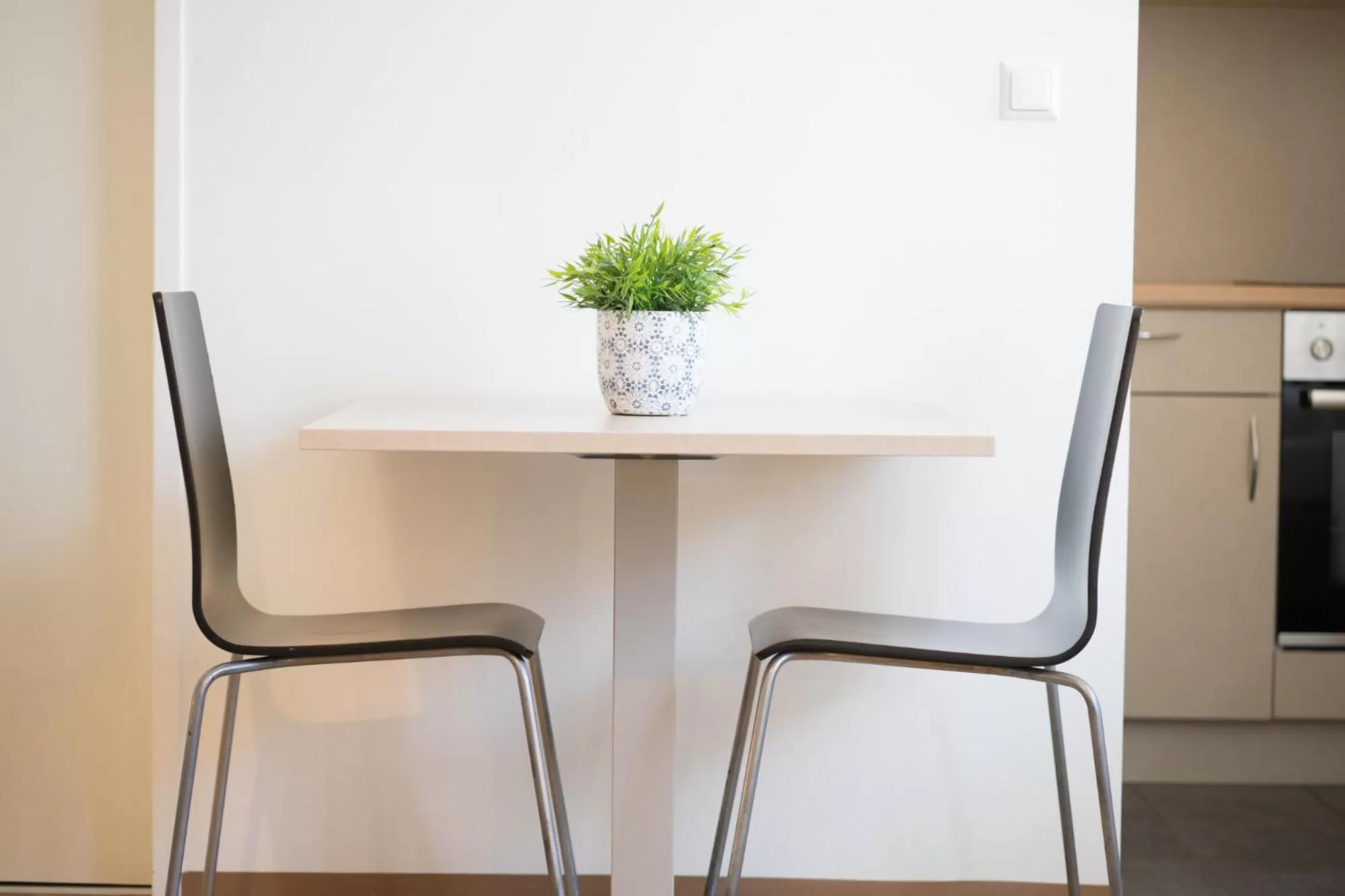 Dining area in motel22 Parkplatz inklusive