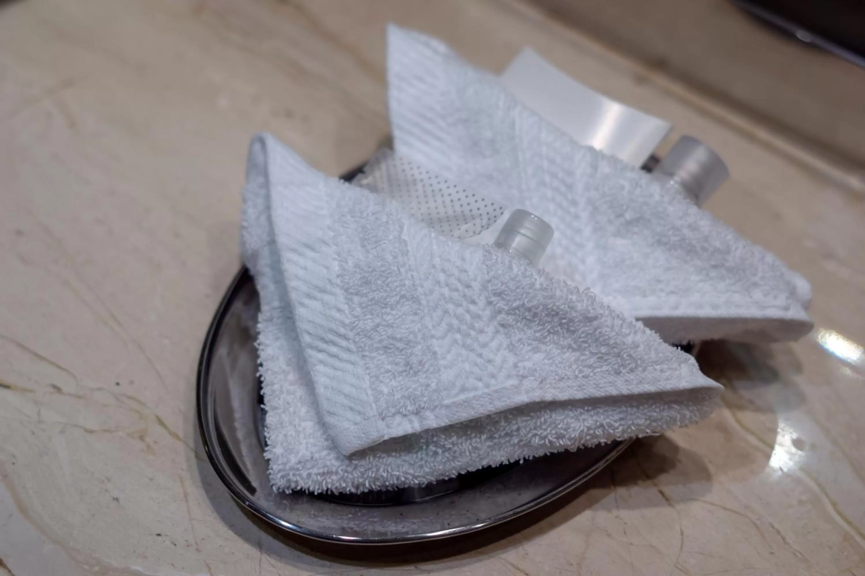 Bathroom in Hotel Brossard