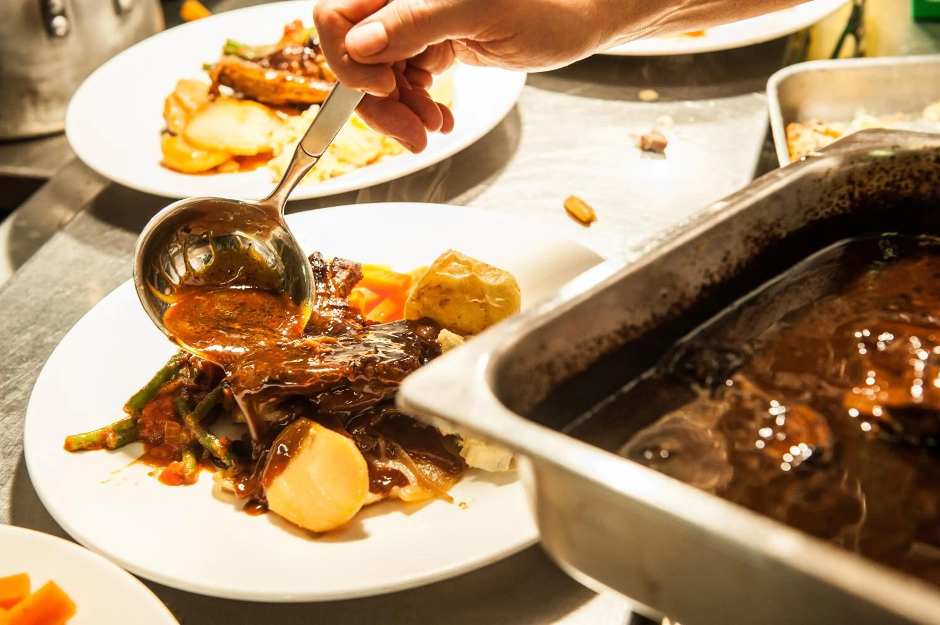 Food and drinks in Number One South Beach