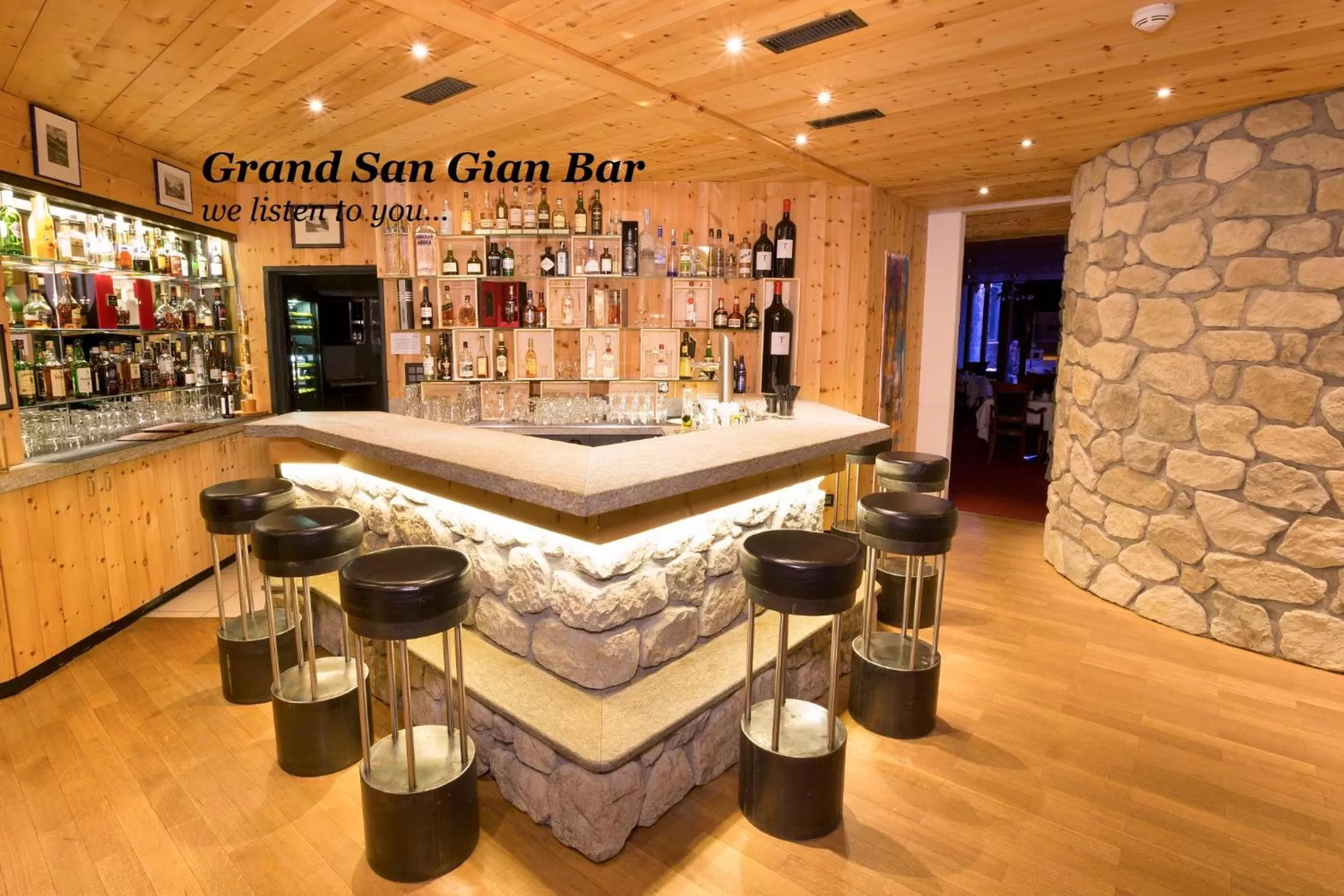 Restaurant/places to eat in Hotel San Gian
