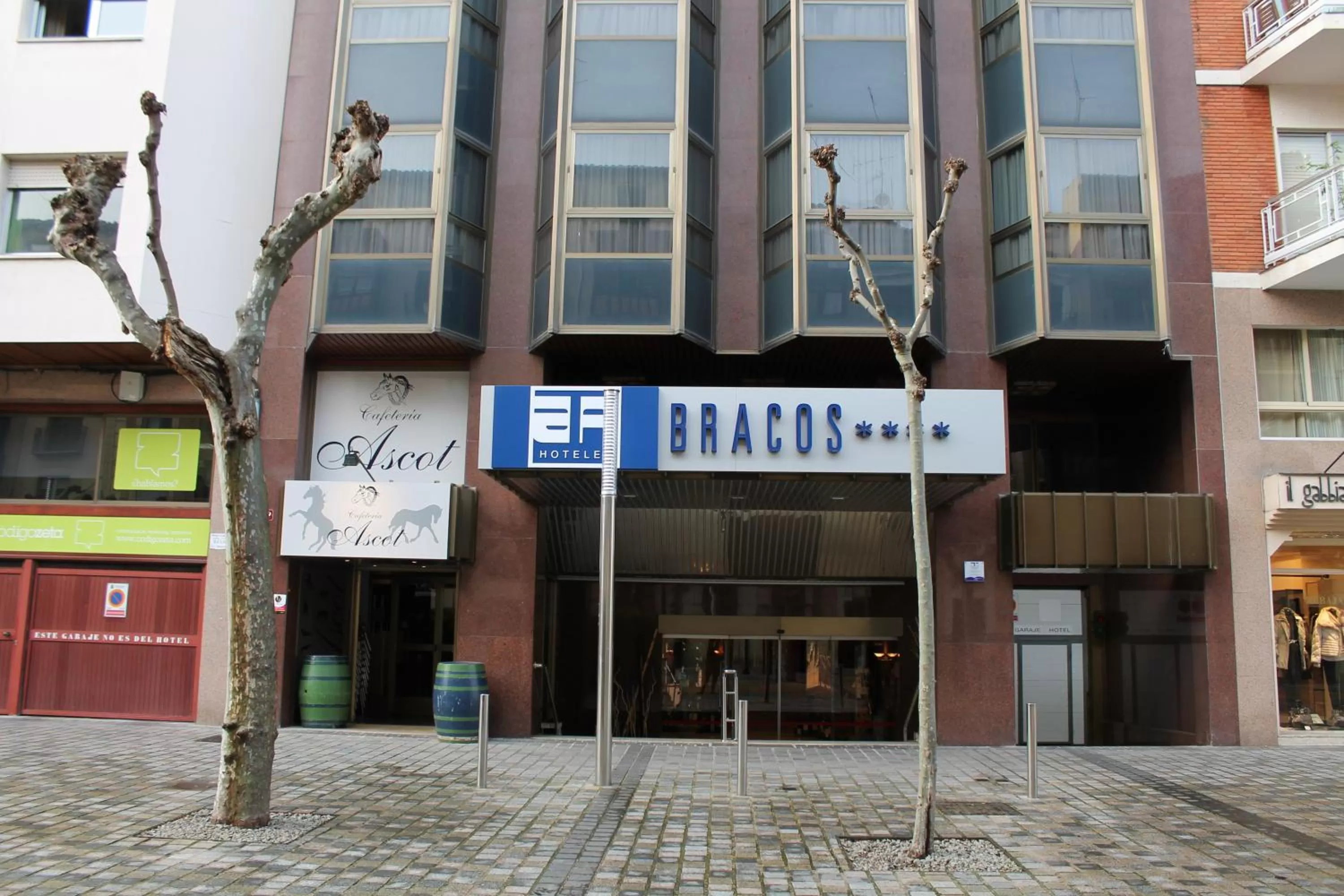 Facade/entrance in Hotel los Bracos