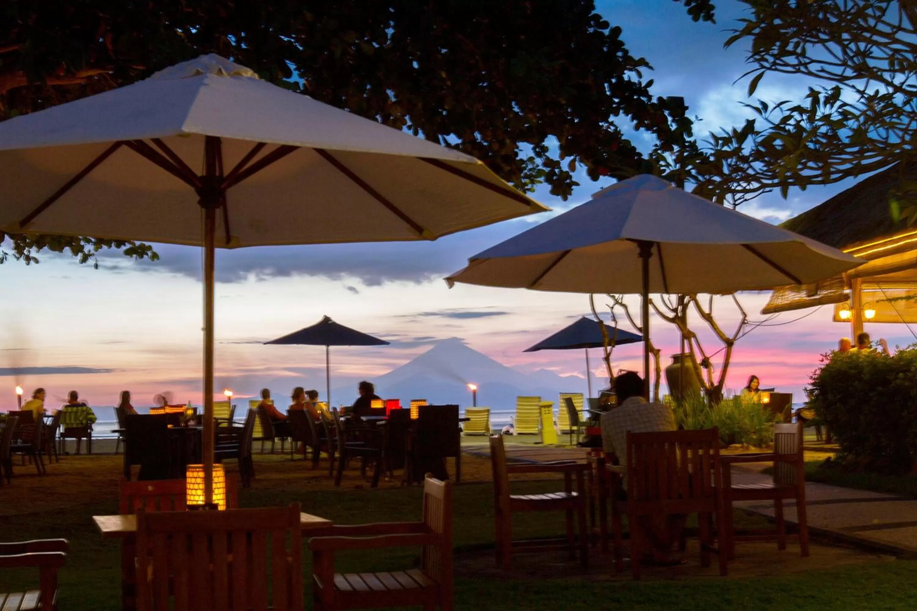 Restaurant/places to eat in Merumatta Senggigi Lombok